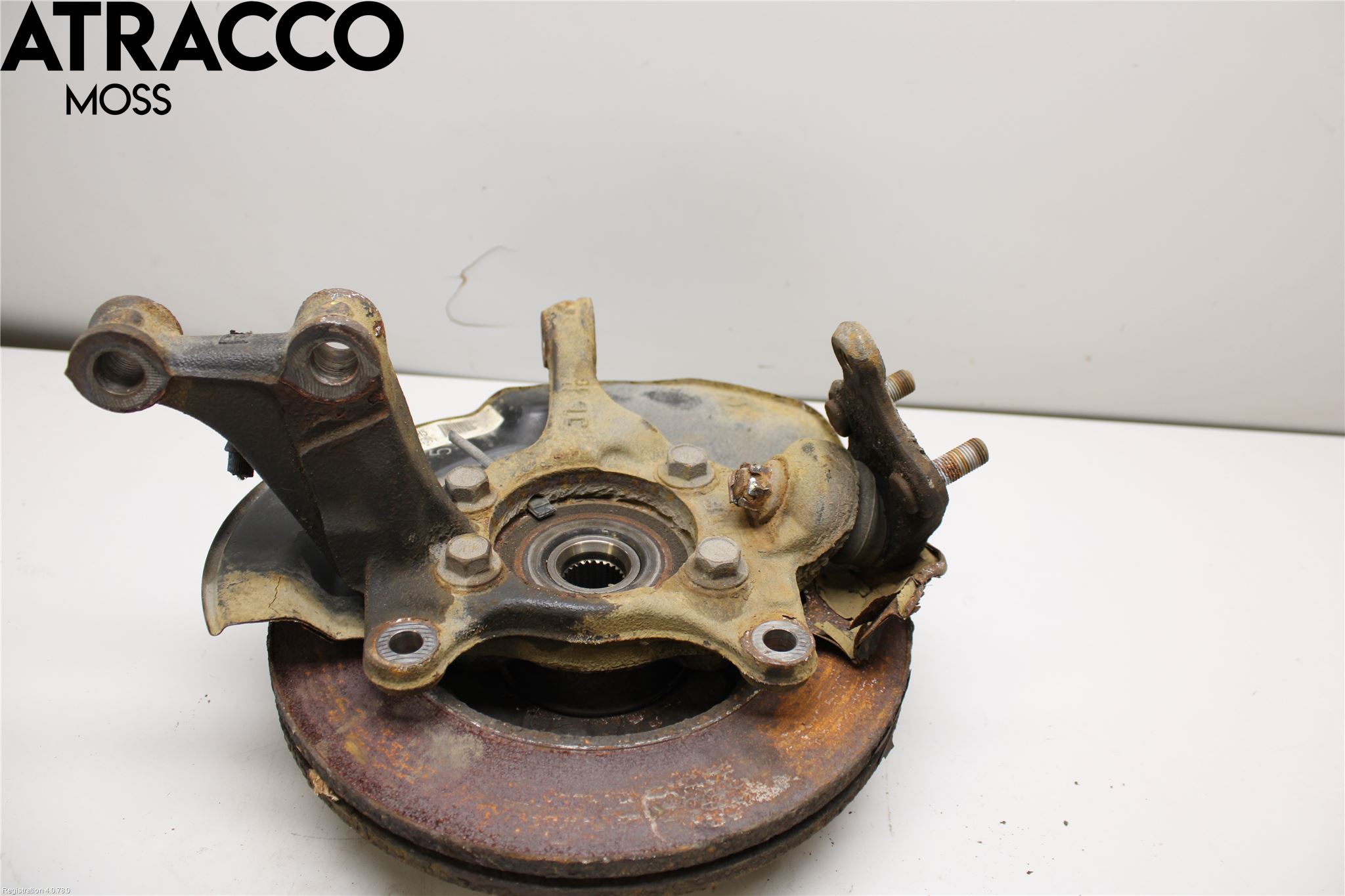 Toyota AURIS 13-19 Styrspindel Lagerhus Hö