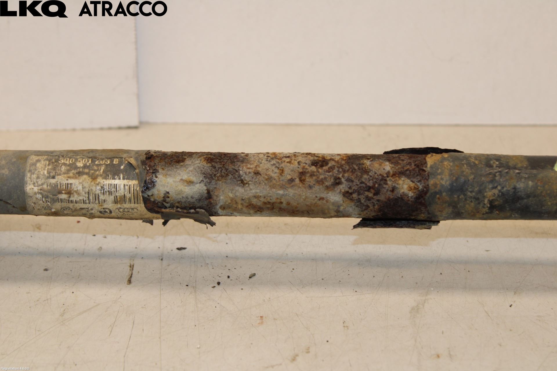 Skoda SUPERB 16-24 Drivaxel Bak Vänster