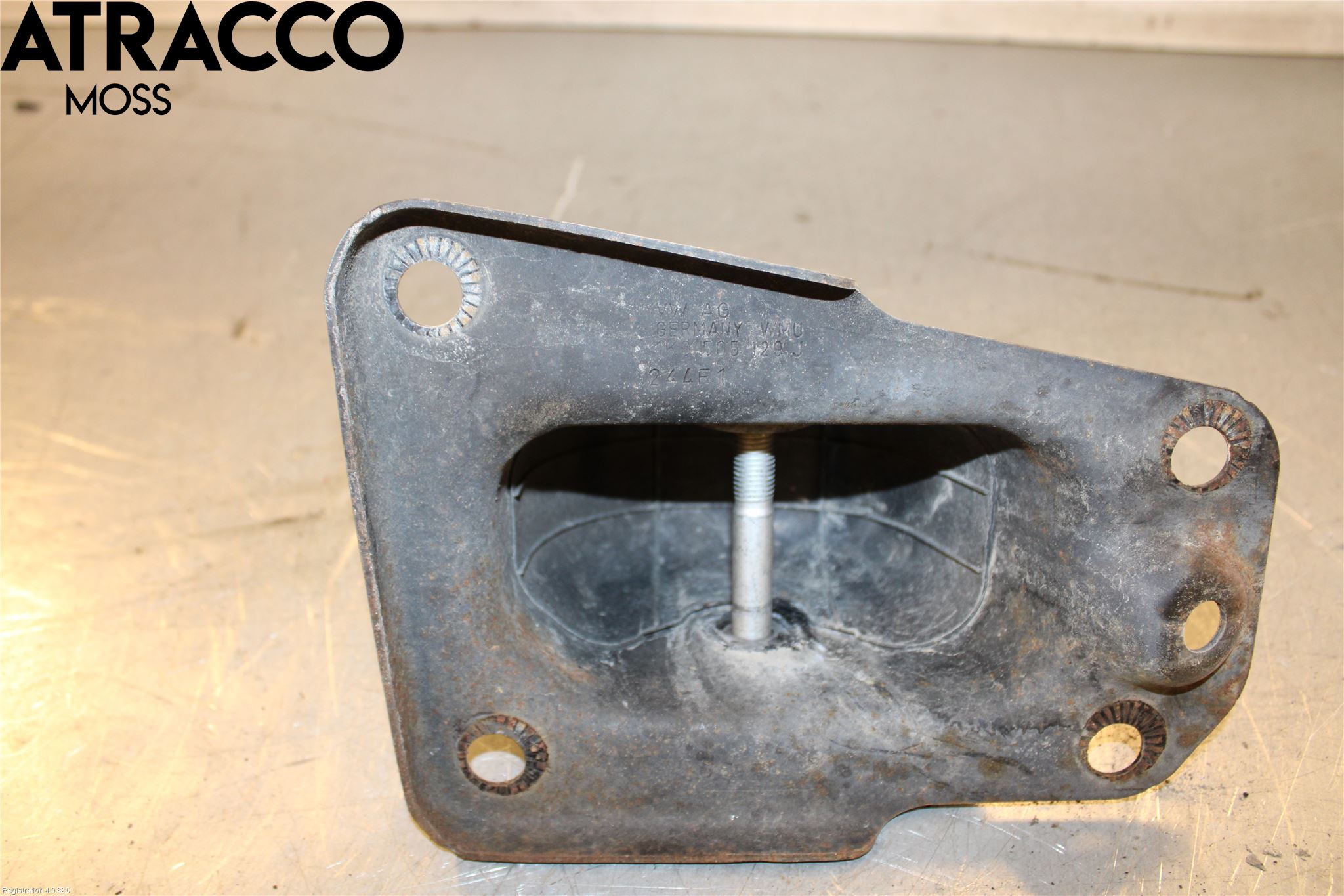 Volkswagen VW GOLF VI 09-13 Bärarm Bak Vänster