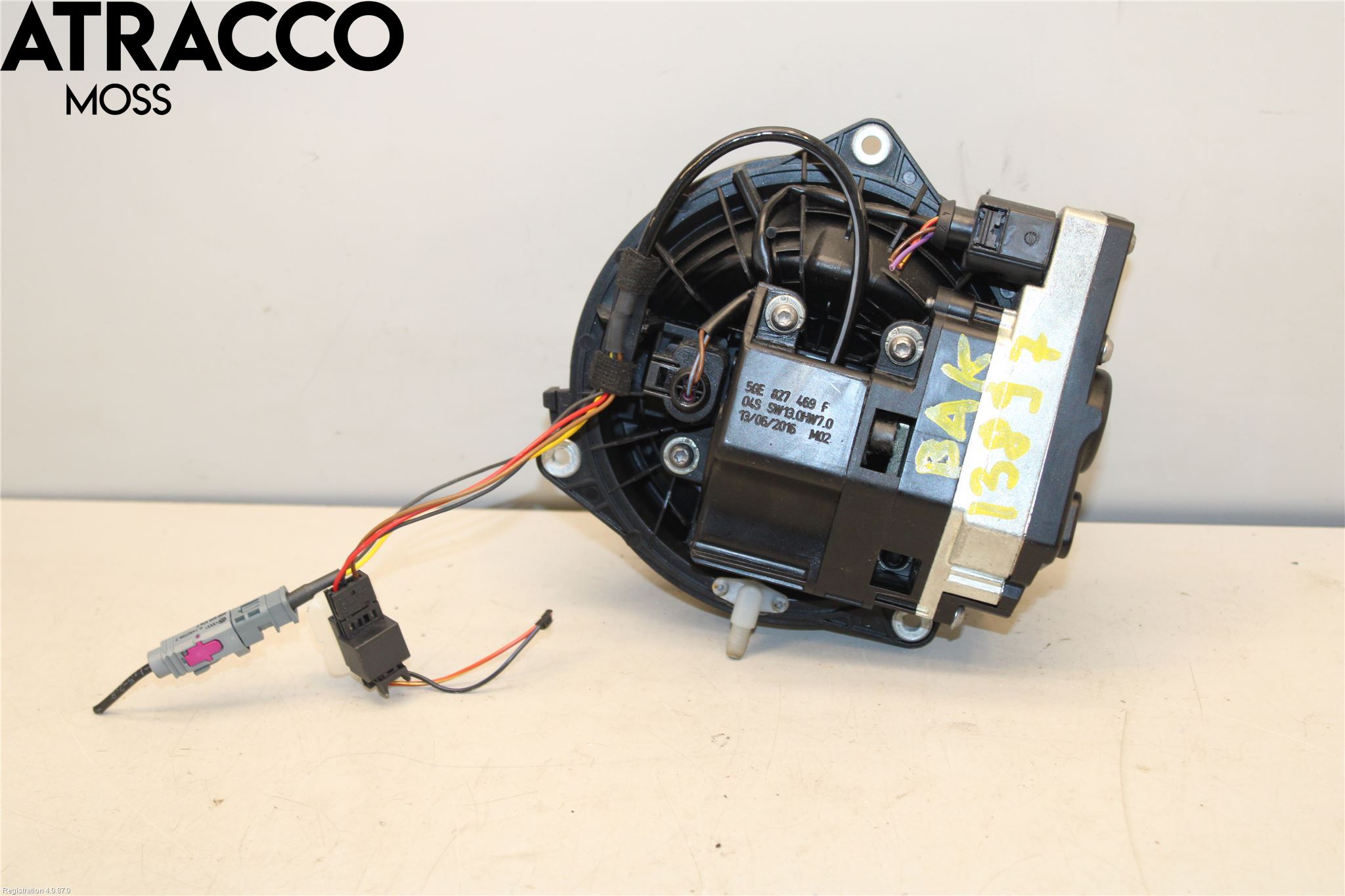 Volkswagen VW GOLF / E-GOLF VII 13-20 Bakluckehandtag