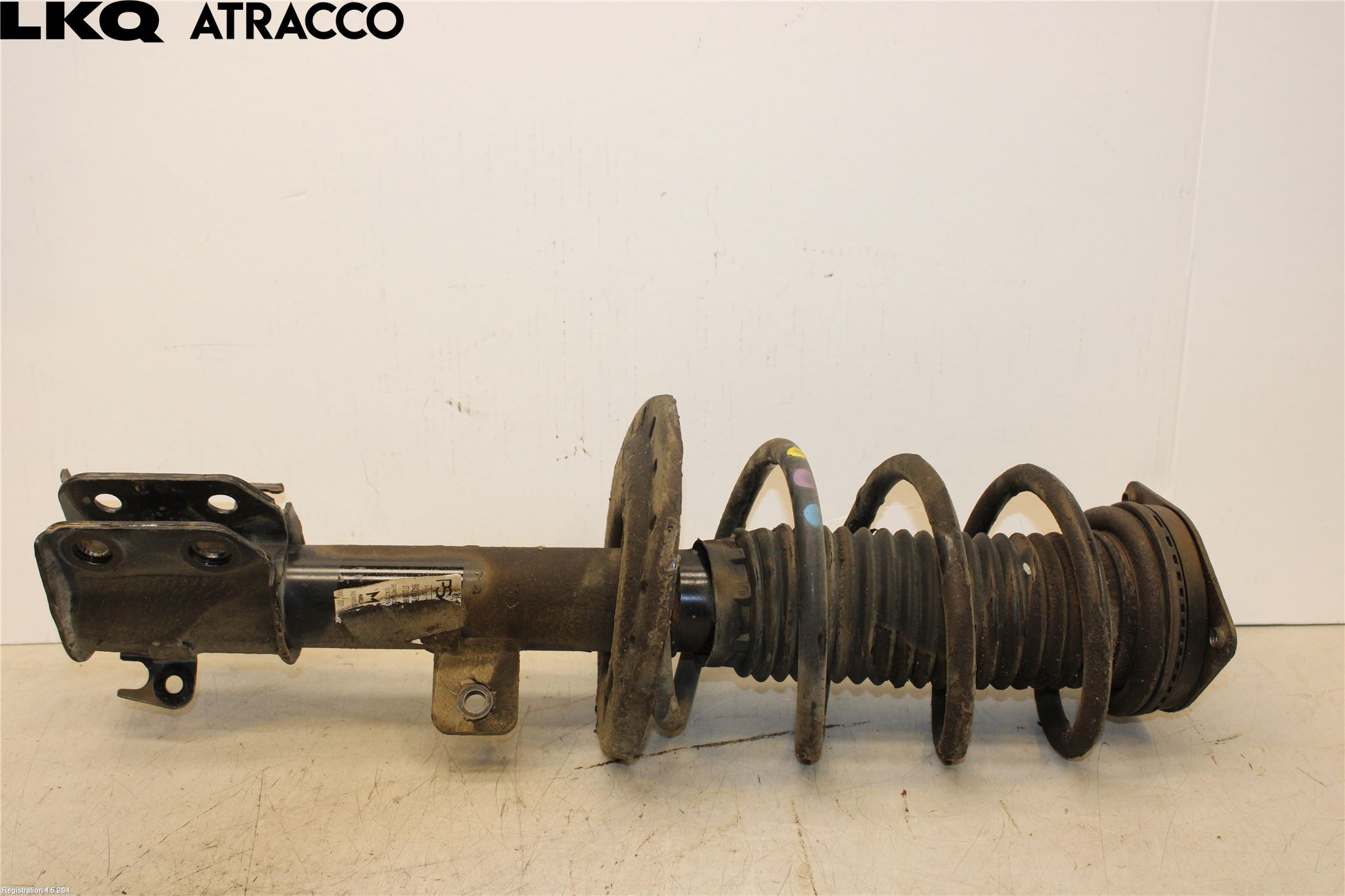 Opel CORSA F, CORSA-E 20- Fjäderben Fram Höger