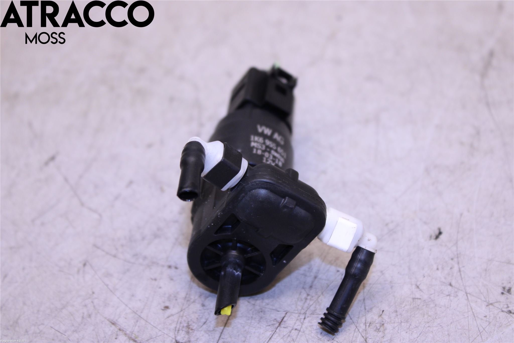 Volkswagen VW GOLF / E-GOLF VII 13-20 Spolarpump Vindruta