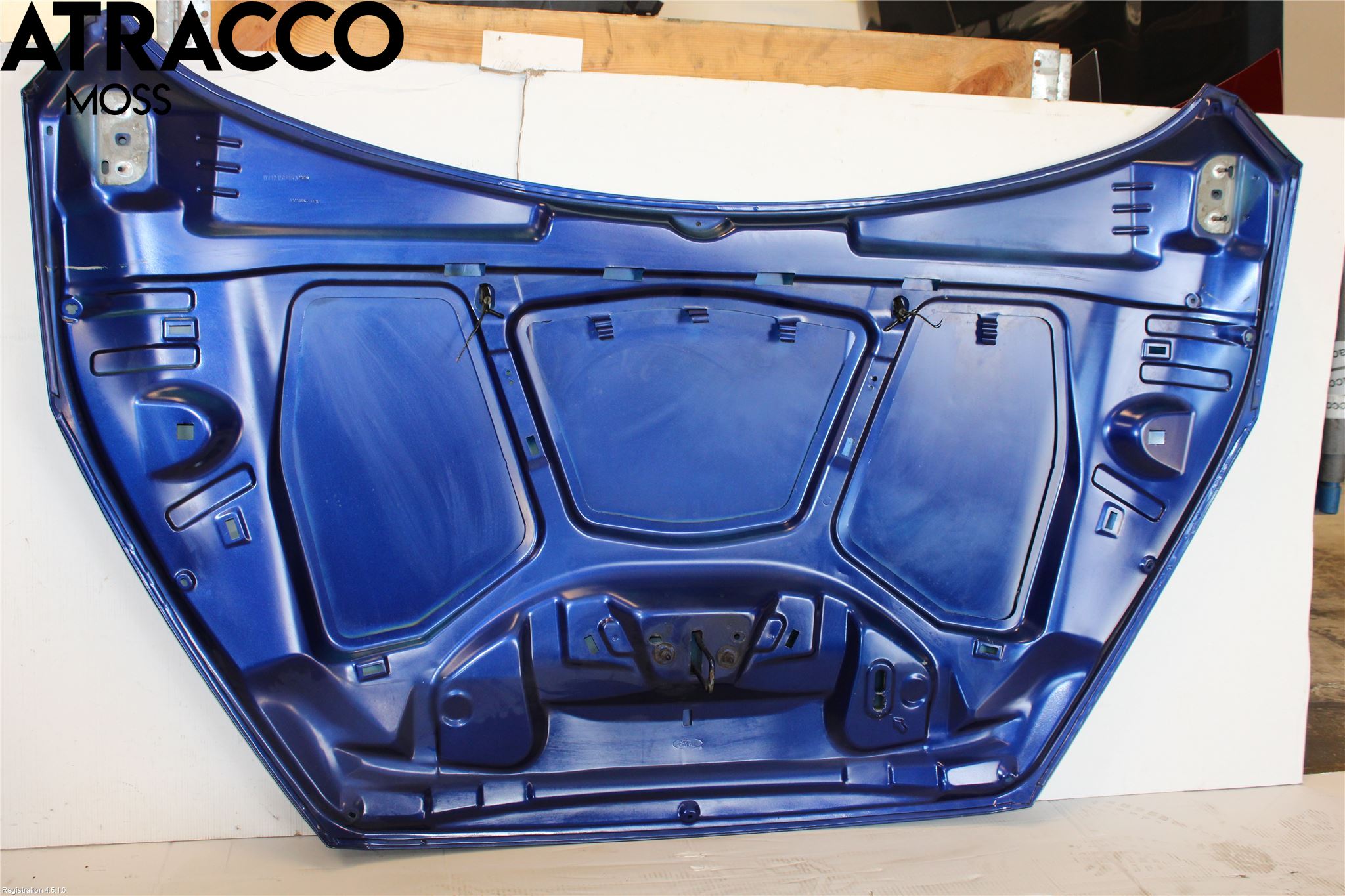 Ford FOCUS 15-18 Huv Fram