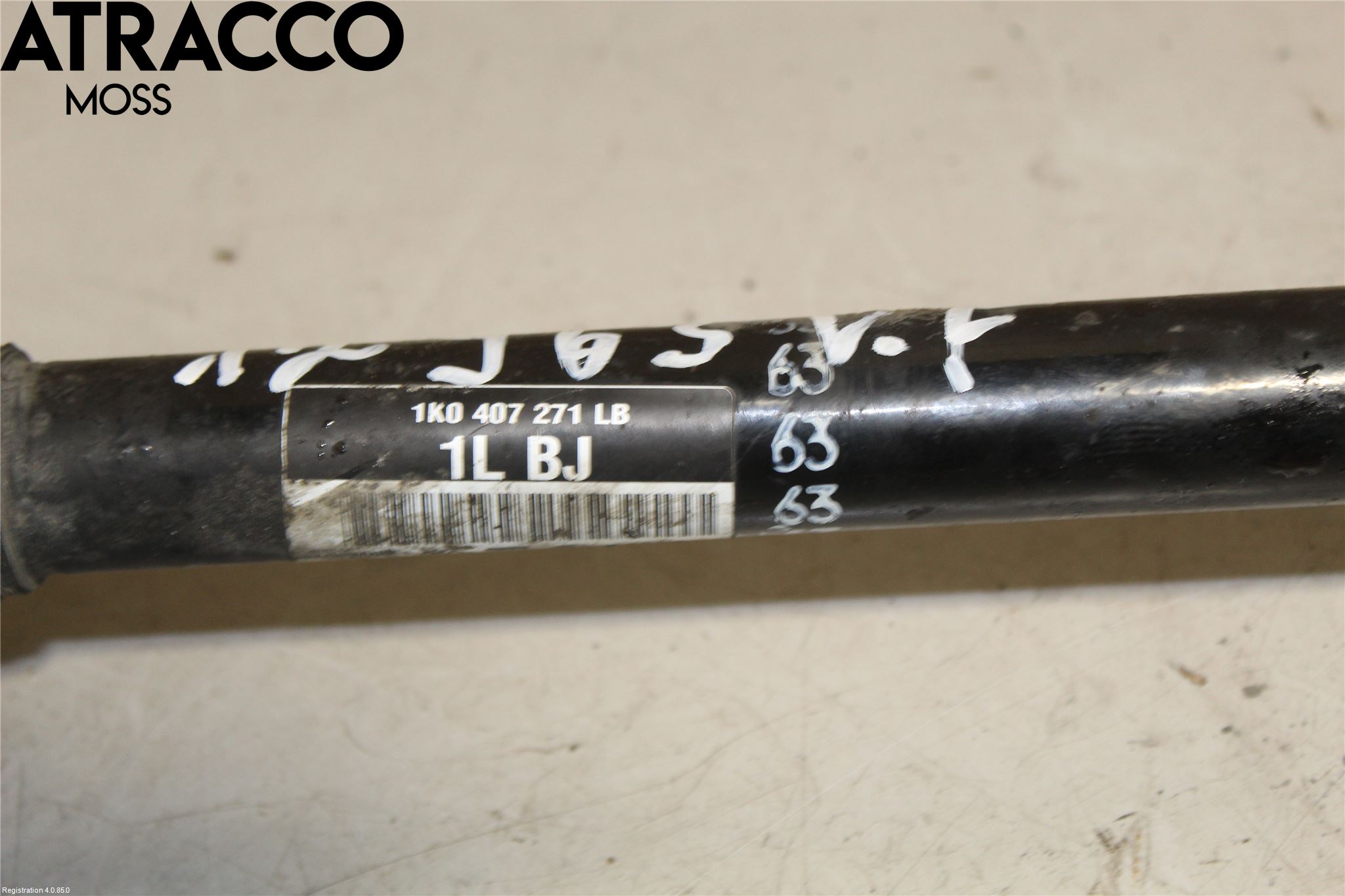 Volkswagen VW GOLF VI 09-13 Drivaxel Fram Vänster