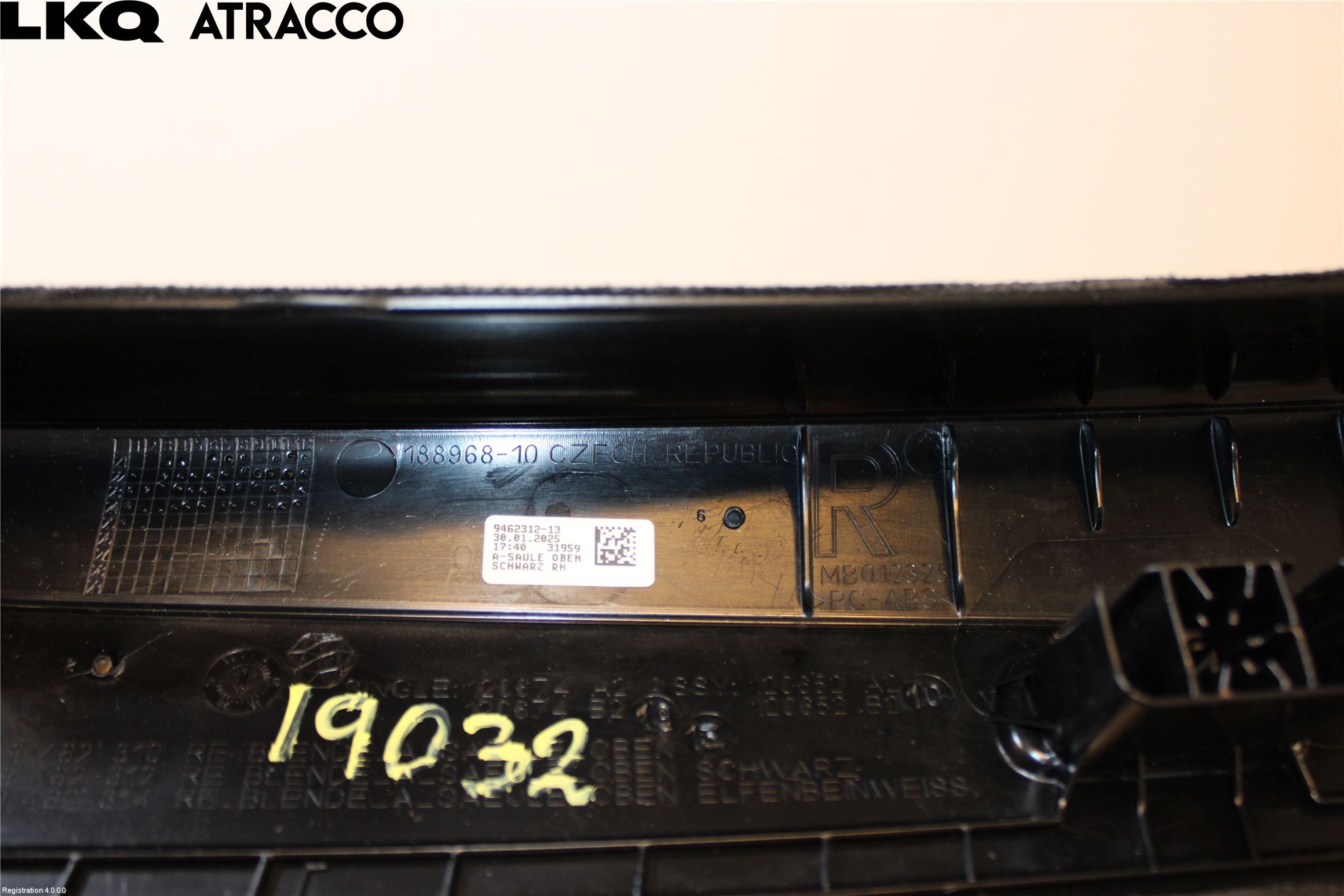BMW X1/iX1 U11 23- Inr Plastd A-B-C Stolpe