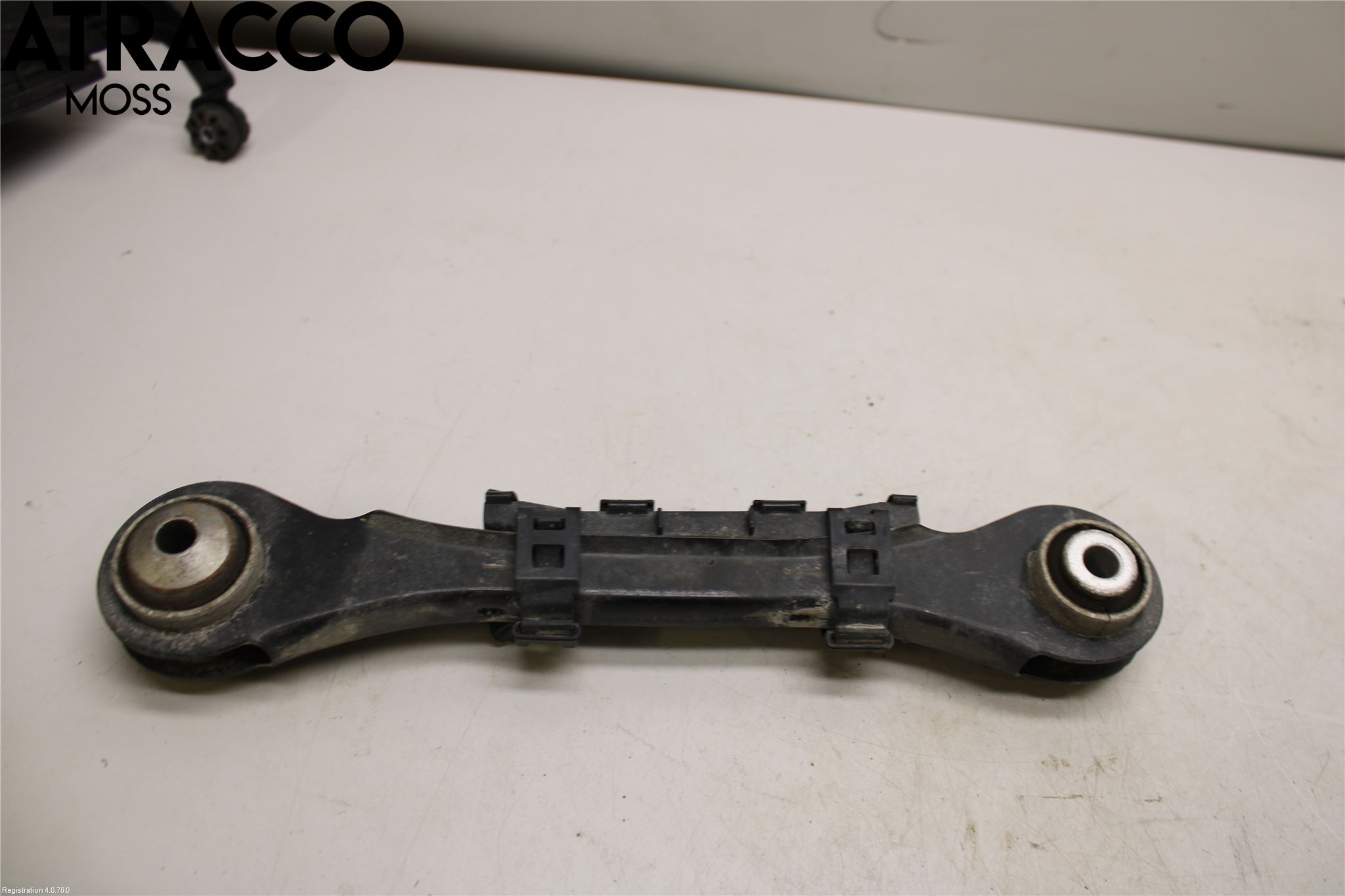 BMW 4 F32/F33/F82/F83 13-20 Bärarm Bak Övre Höger