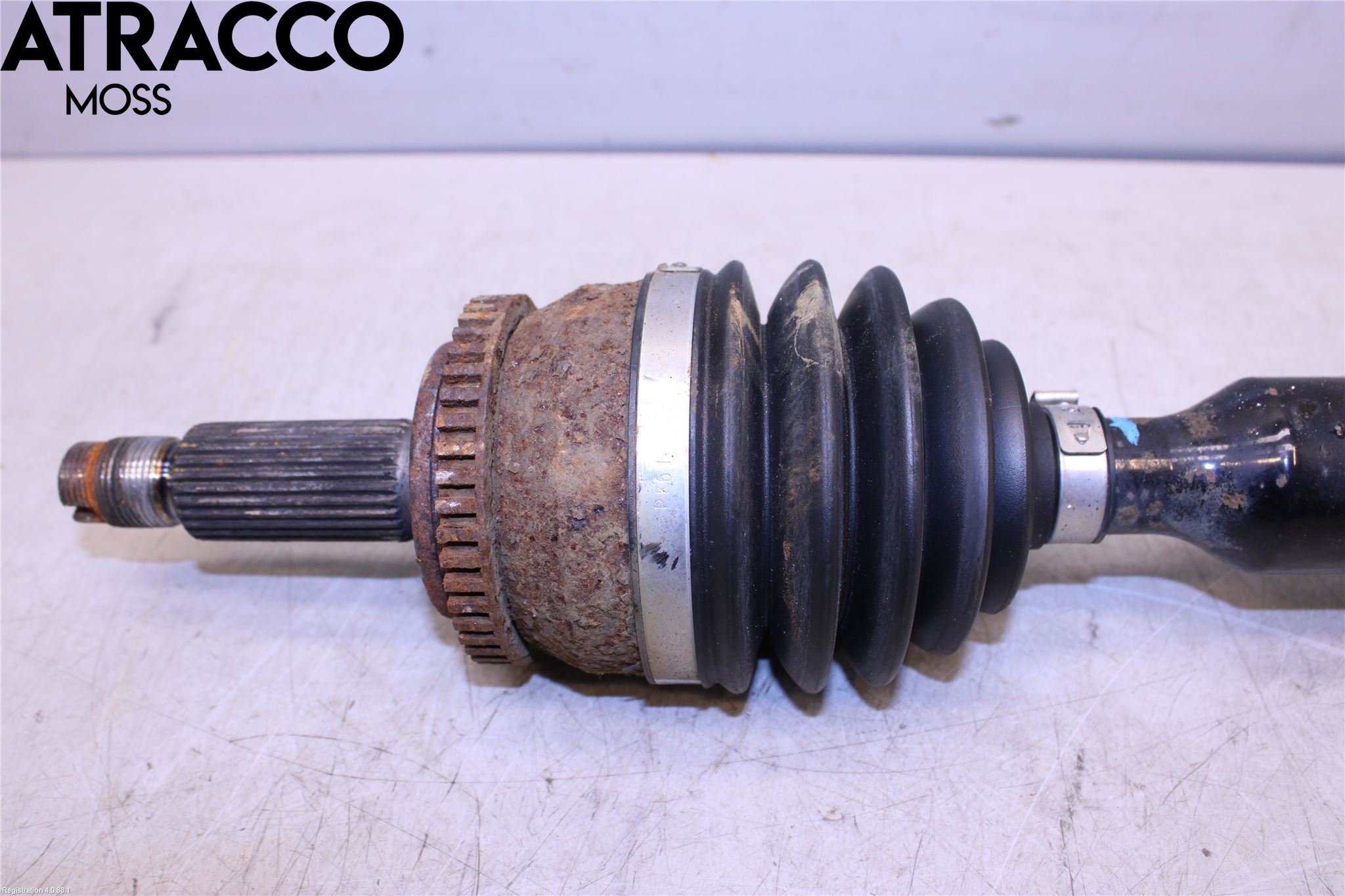Kia SOUL 09- Drivaxel Fram Höger