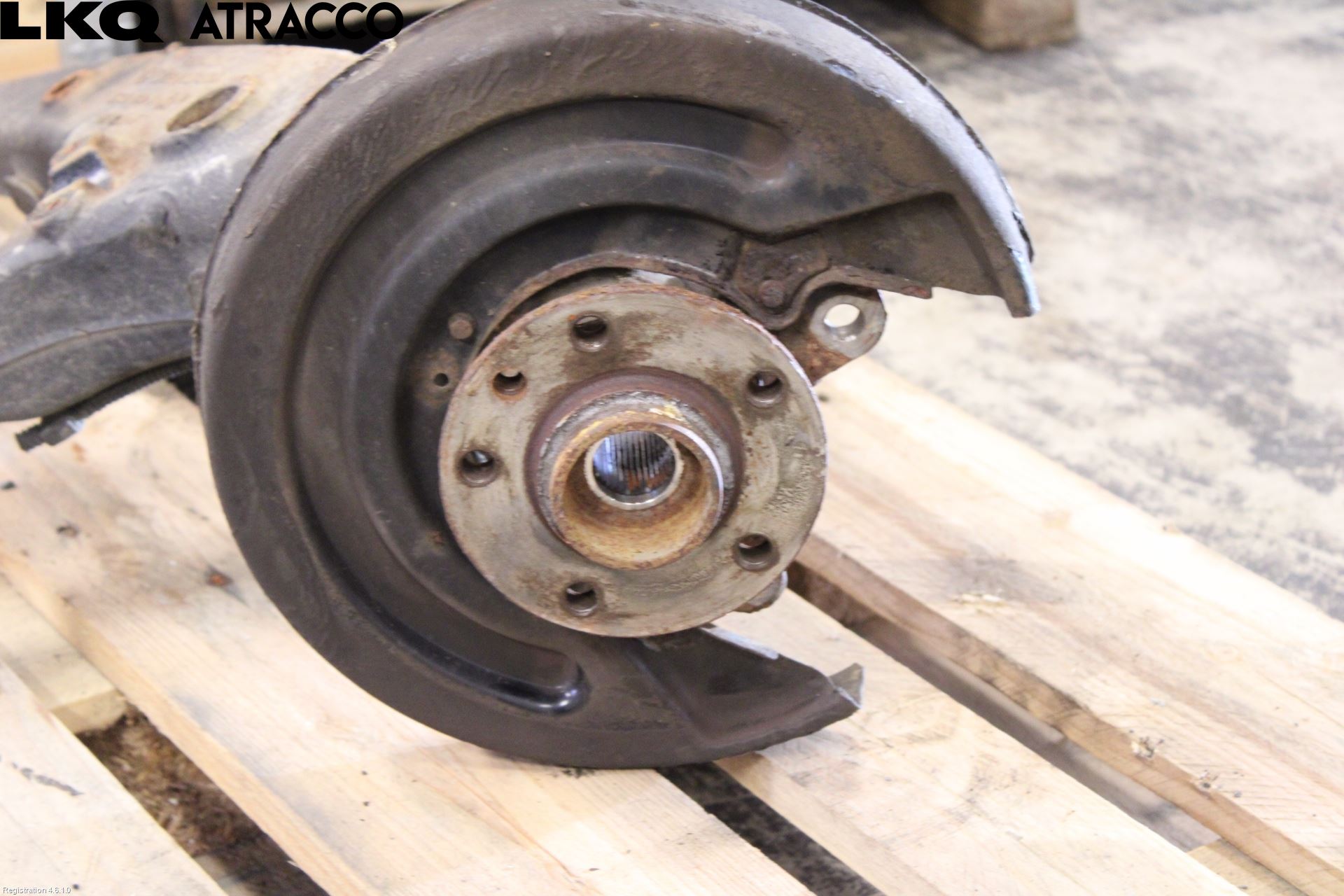 Volkswagen VW TRANSP/CARAVELLE (T6) 16-22 Bärarm Bak Höger