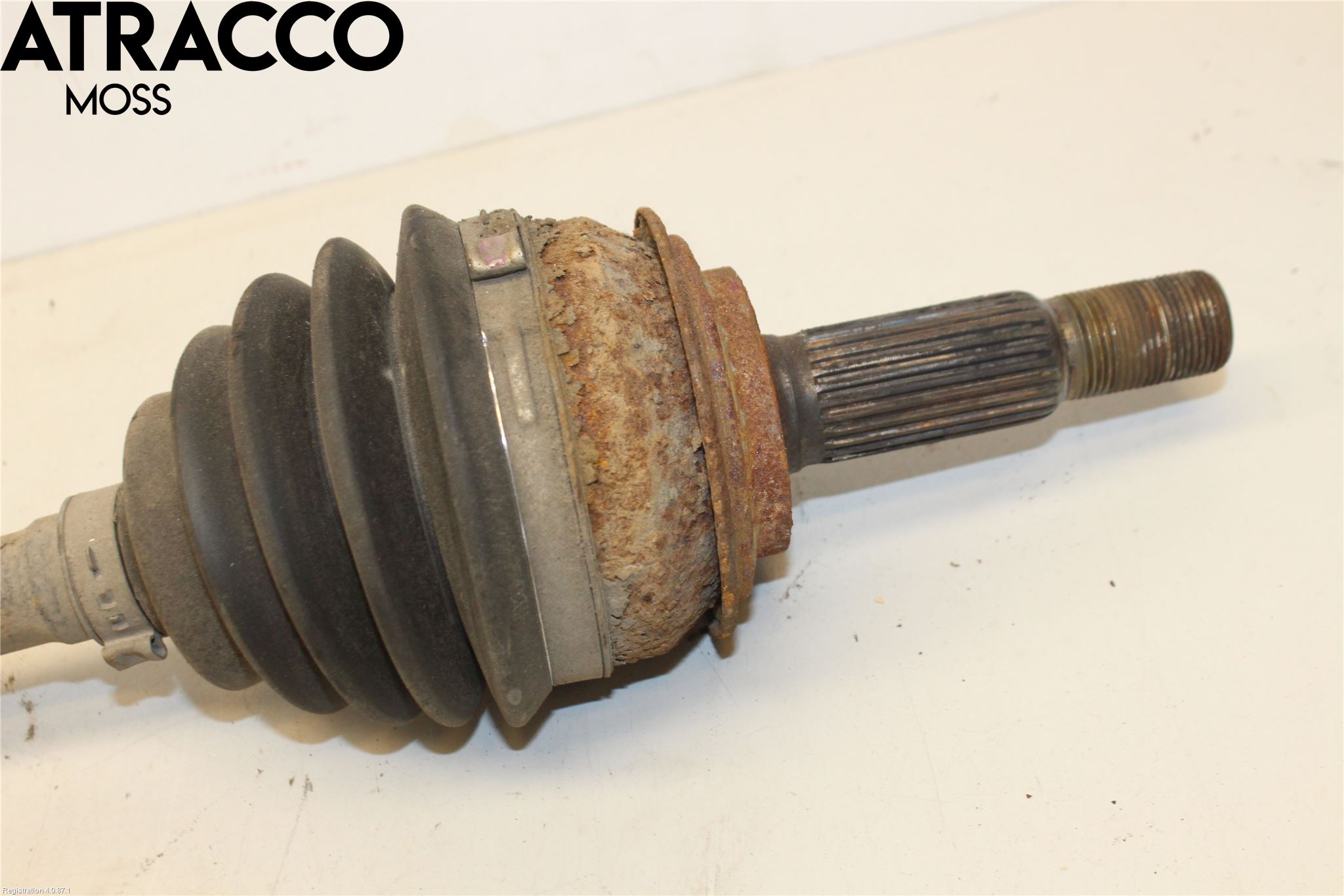 Toyota YARIS XP130 12-14 Drivaxel Fram Vänster