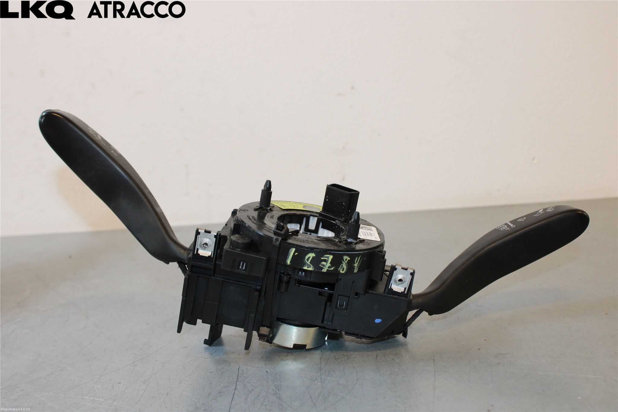 Volkswagen VW AMAROK 2H 10-22 Spakcentral