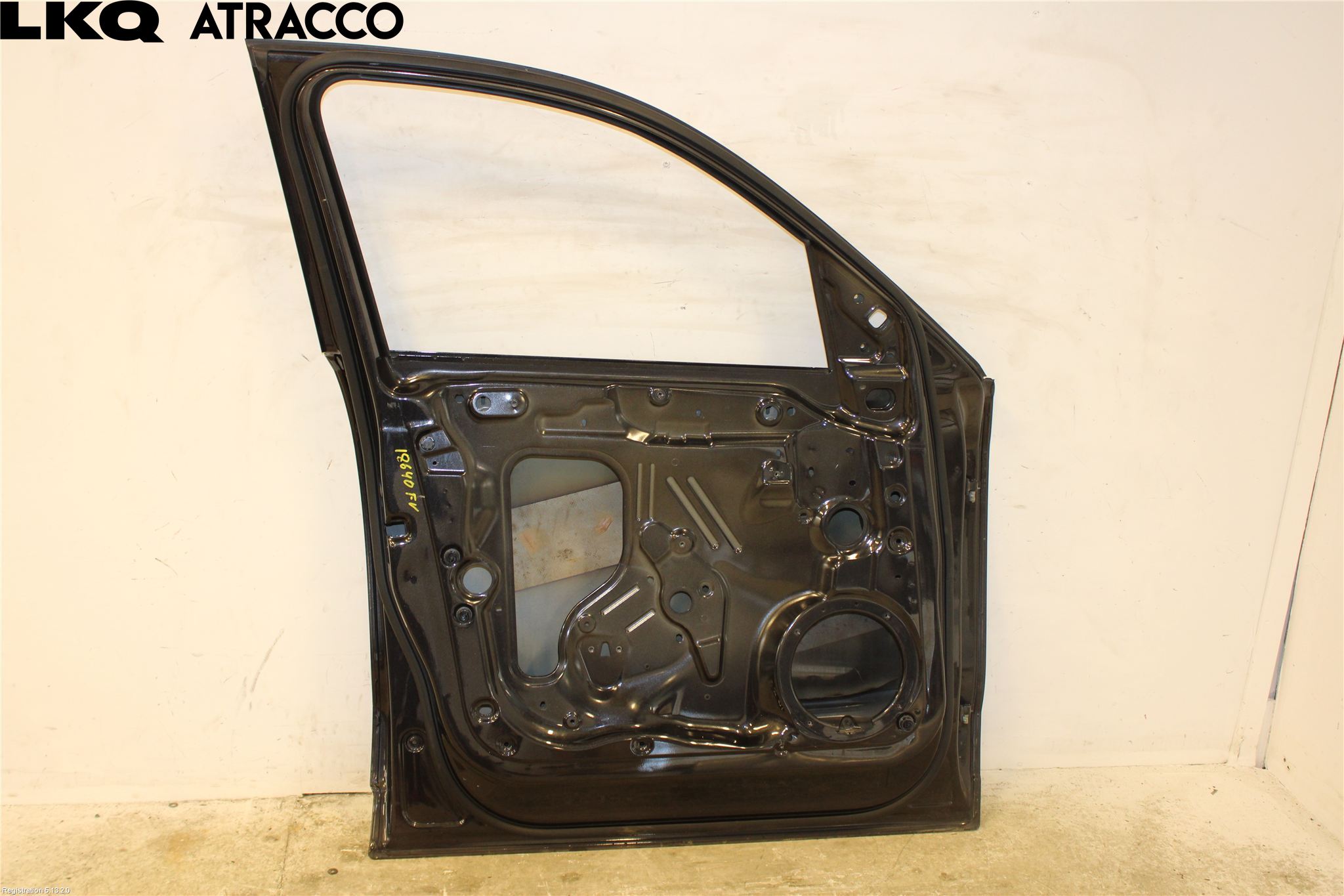 Audi Q5 09-16 Dörr Fram Vänster
