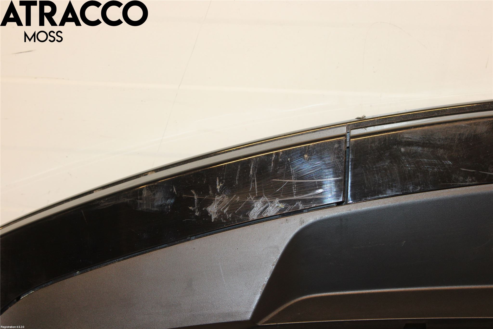 Landrover LAND ROVER DISCOVERY 4 10-16 Spoiler Baklucka