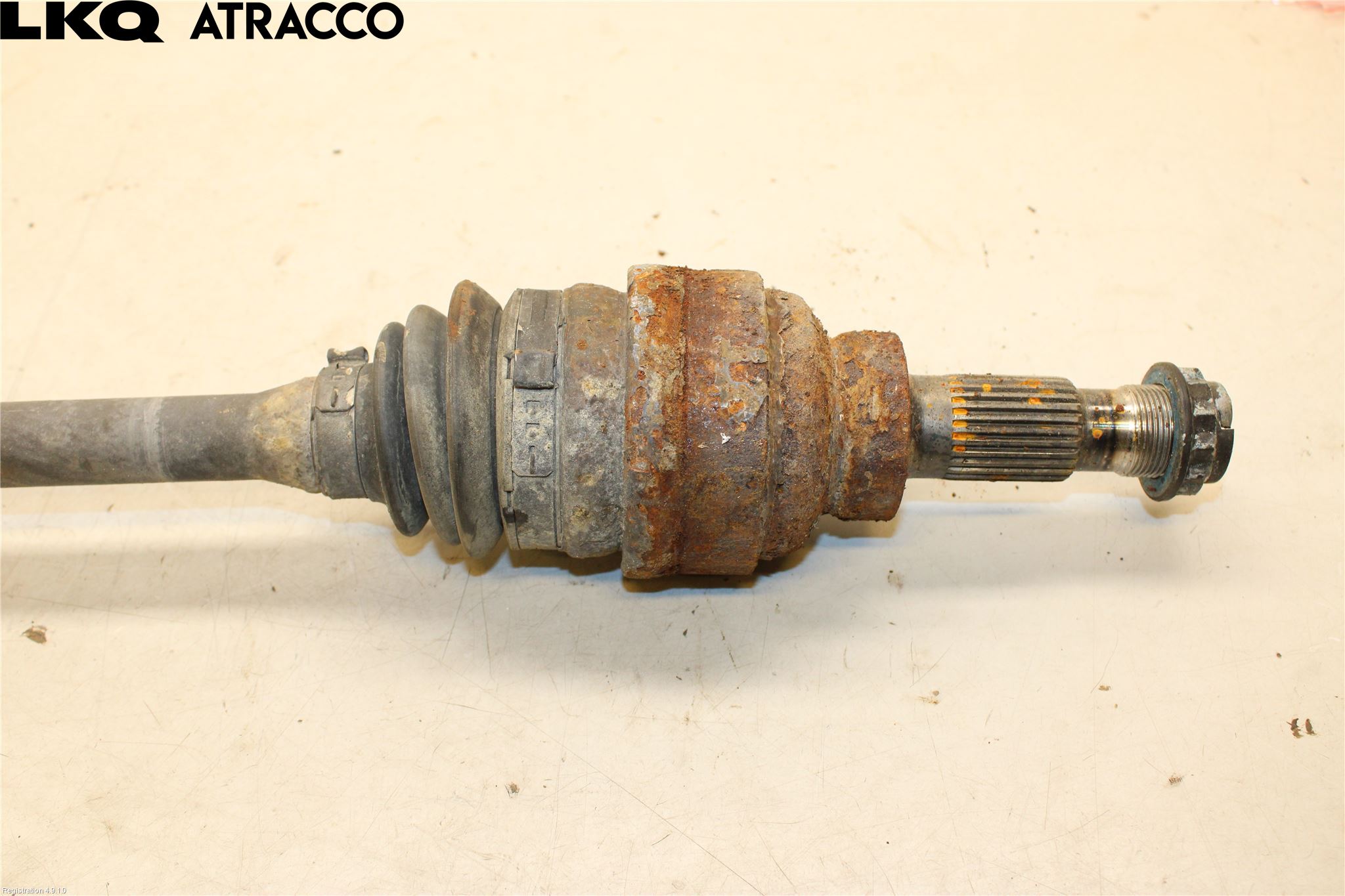 Mercedes-Benz MB GLA-KLASS (X156) 13-20 Drivaxel Bak Höger
