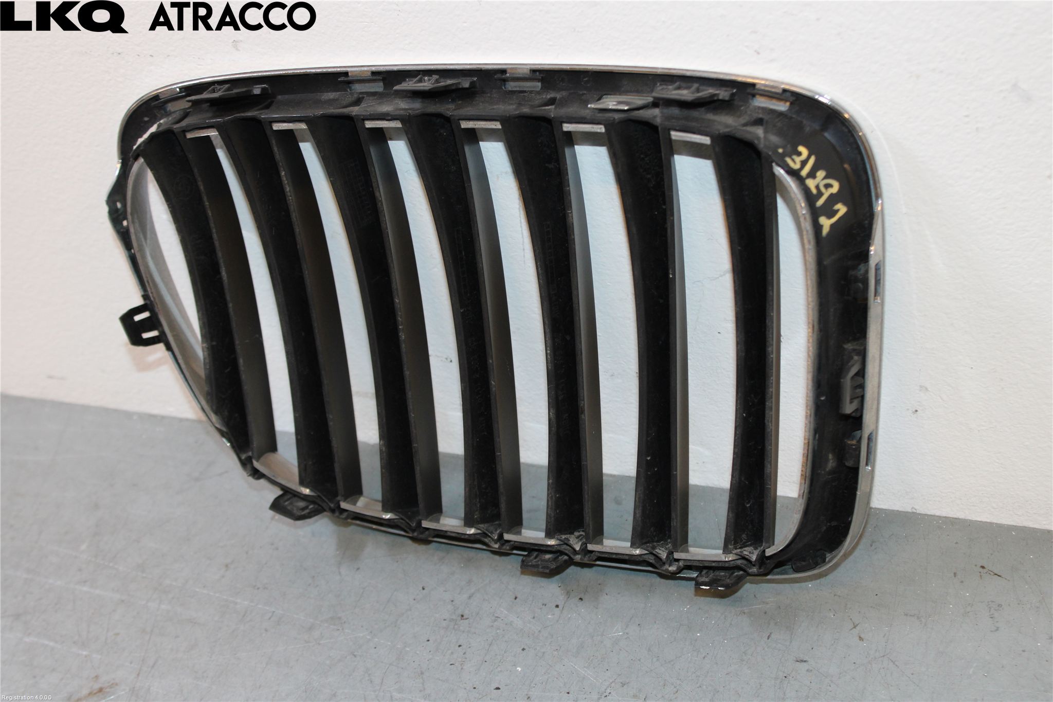 BMW X1 E84 10-15 Grilldel Vänster