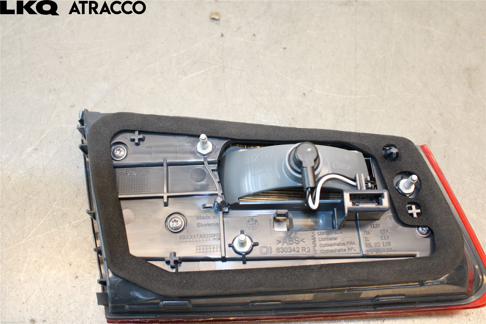 BMW 5 G30/G31/F90 17-23 Bakljus Lucka Hö
