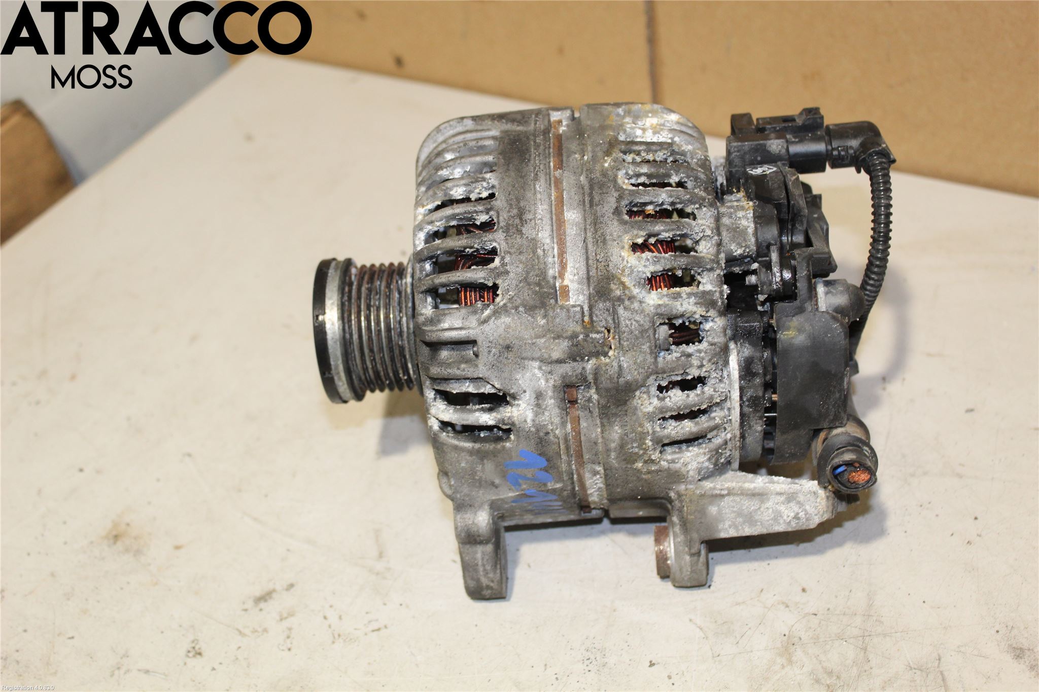 Volkswagen VW GOLF VI 09-13 Generator