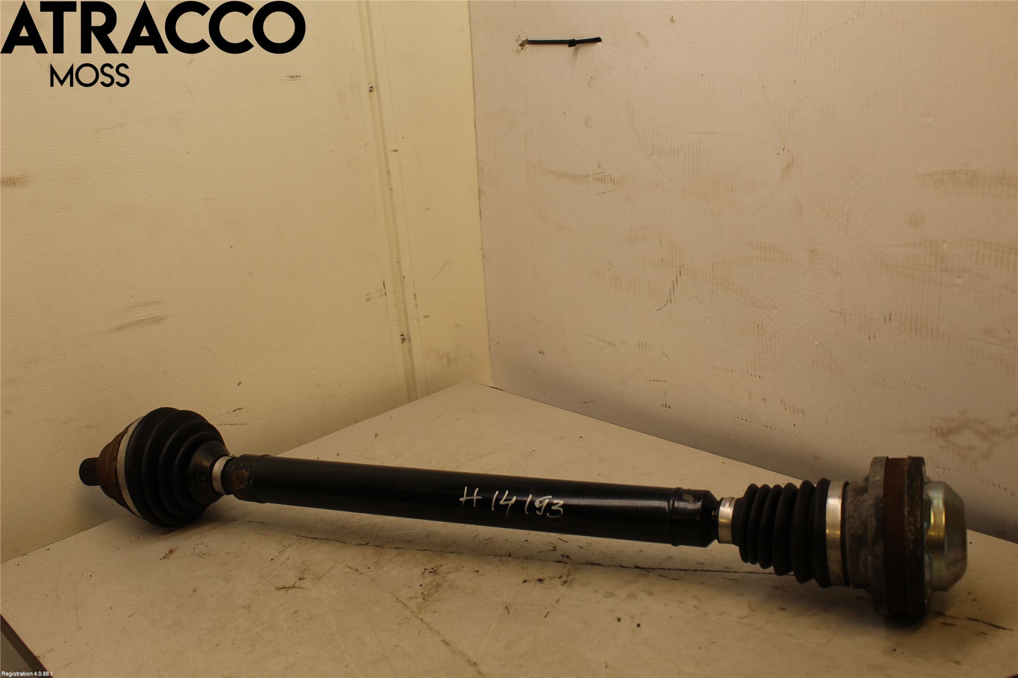 Volkswagen VW GOLF VI 09-13 Drivaxel Fram Höger
