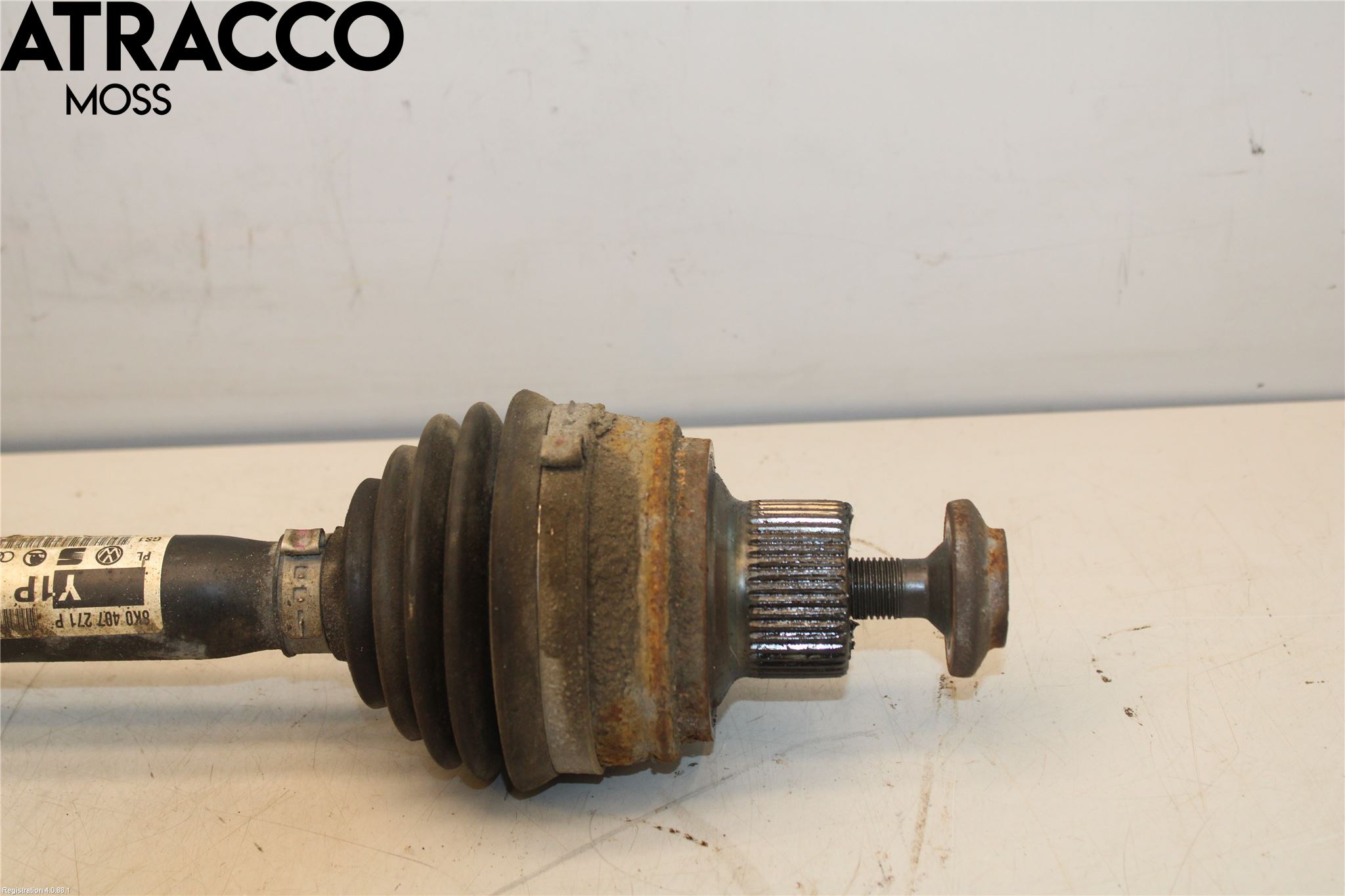 Audi A4/S4 08-11 Drivaxel Fram Höger