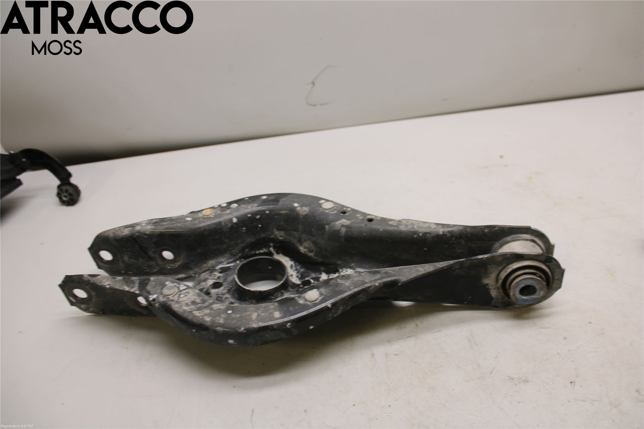 BMW 4 F32/F33/F82/F83 13-20 Bärarm Bak Höger