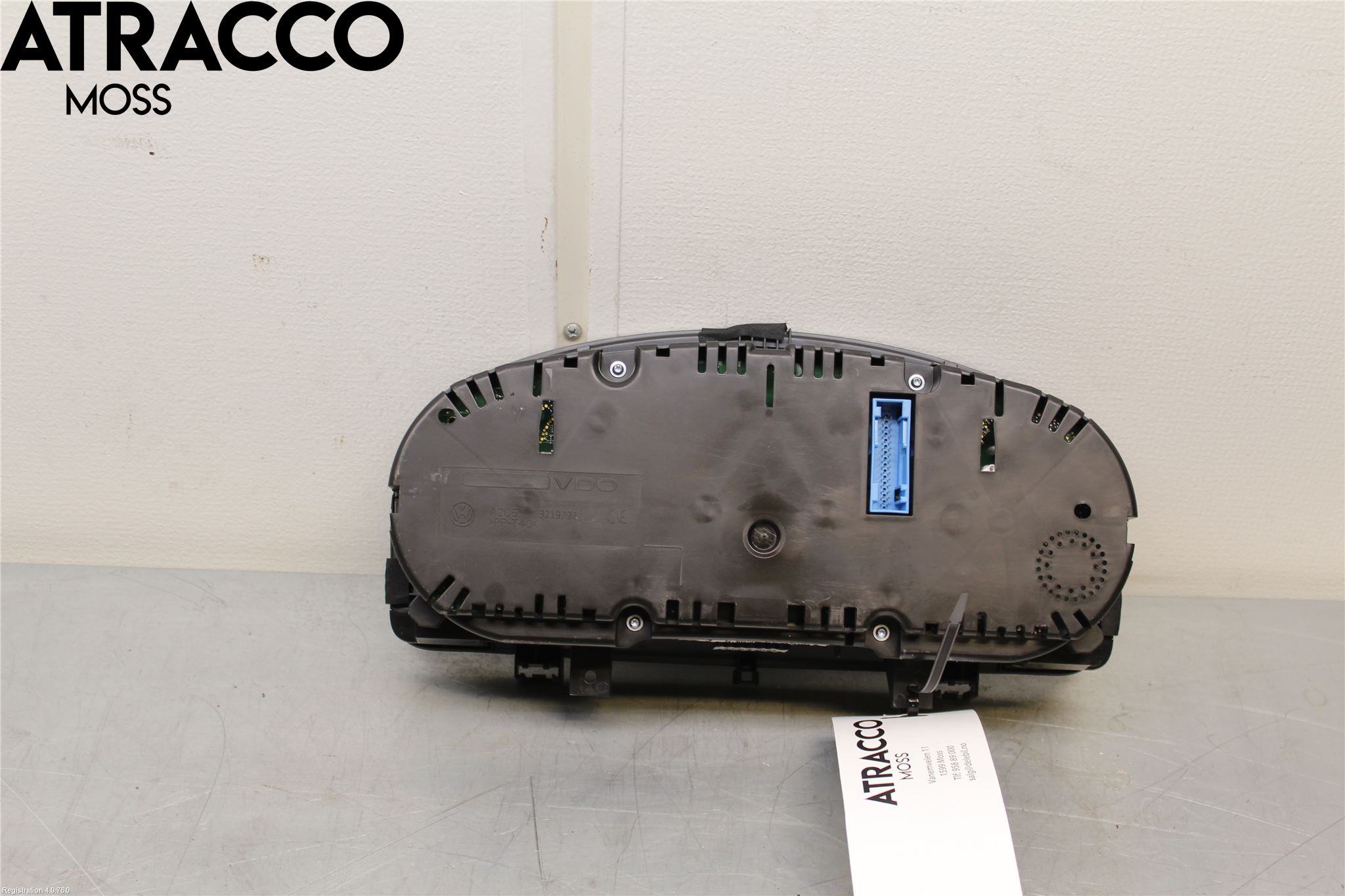 Volkswagen VW TOURAN 10-15 Instrument Komb