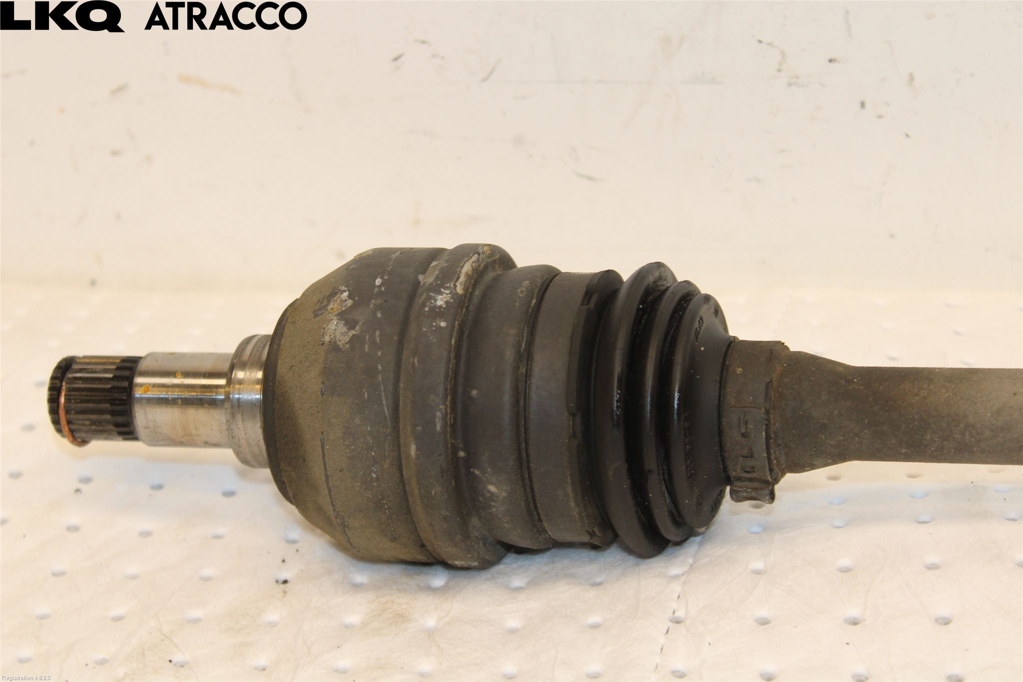 Mercedes-Benz MB GLA-KLASS (X156) 13-20 Drivaxel Bak Höger