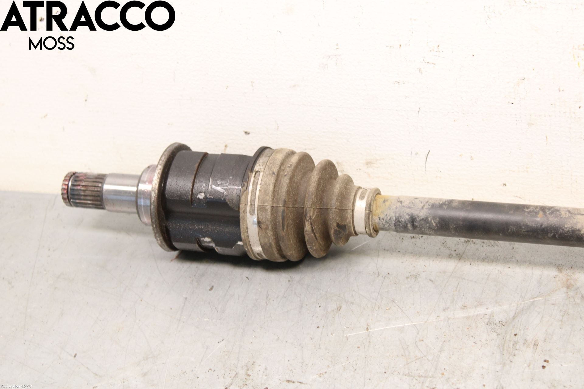 Toyota RAV4 19- Drivaxel Bak Höger