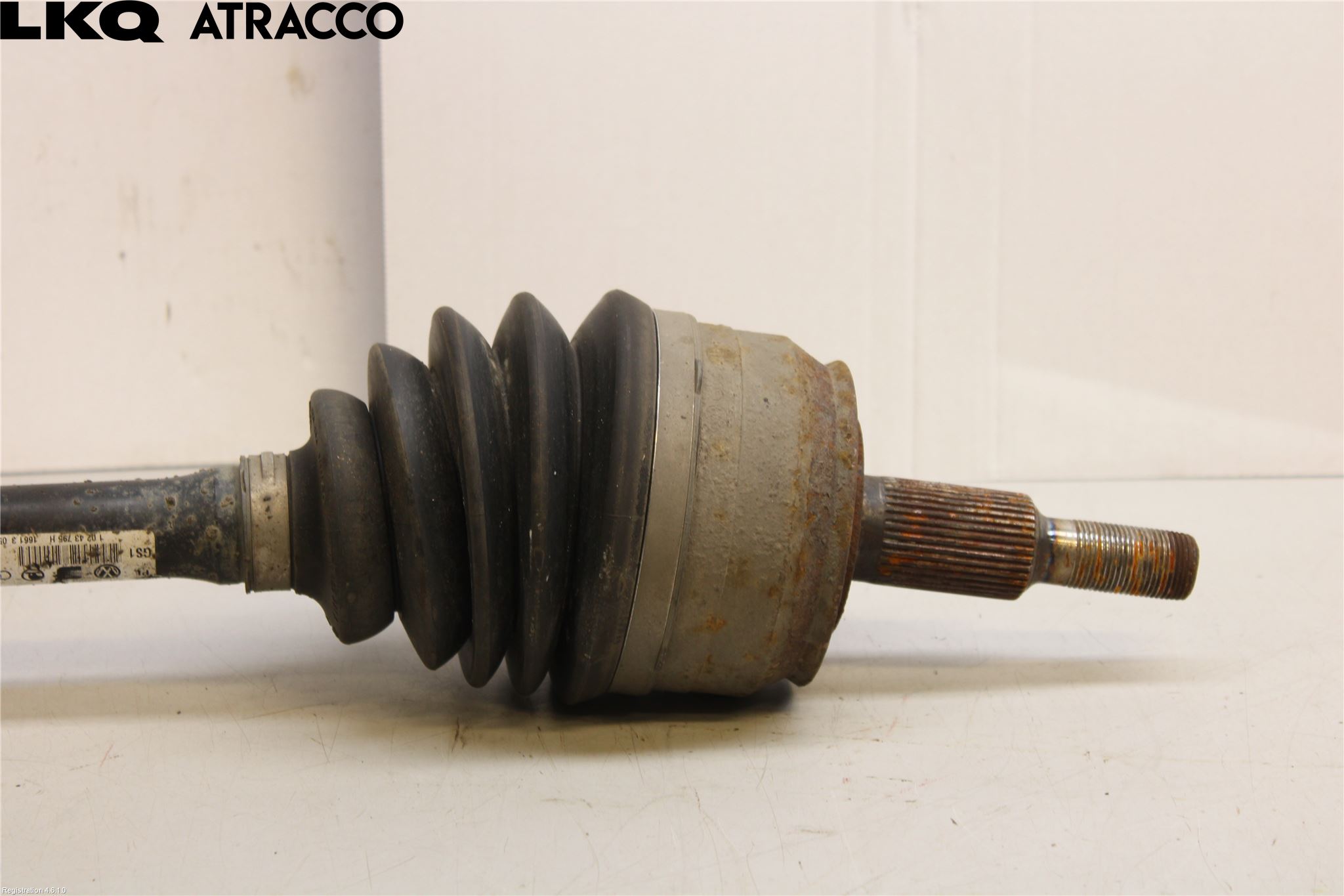 Volkswagen VW TRANSP/CARAVELLE (T6) 16-22 Drivaxel Fram Höger