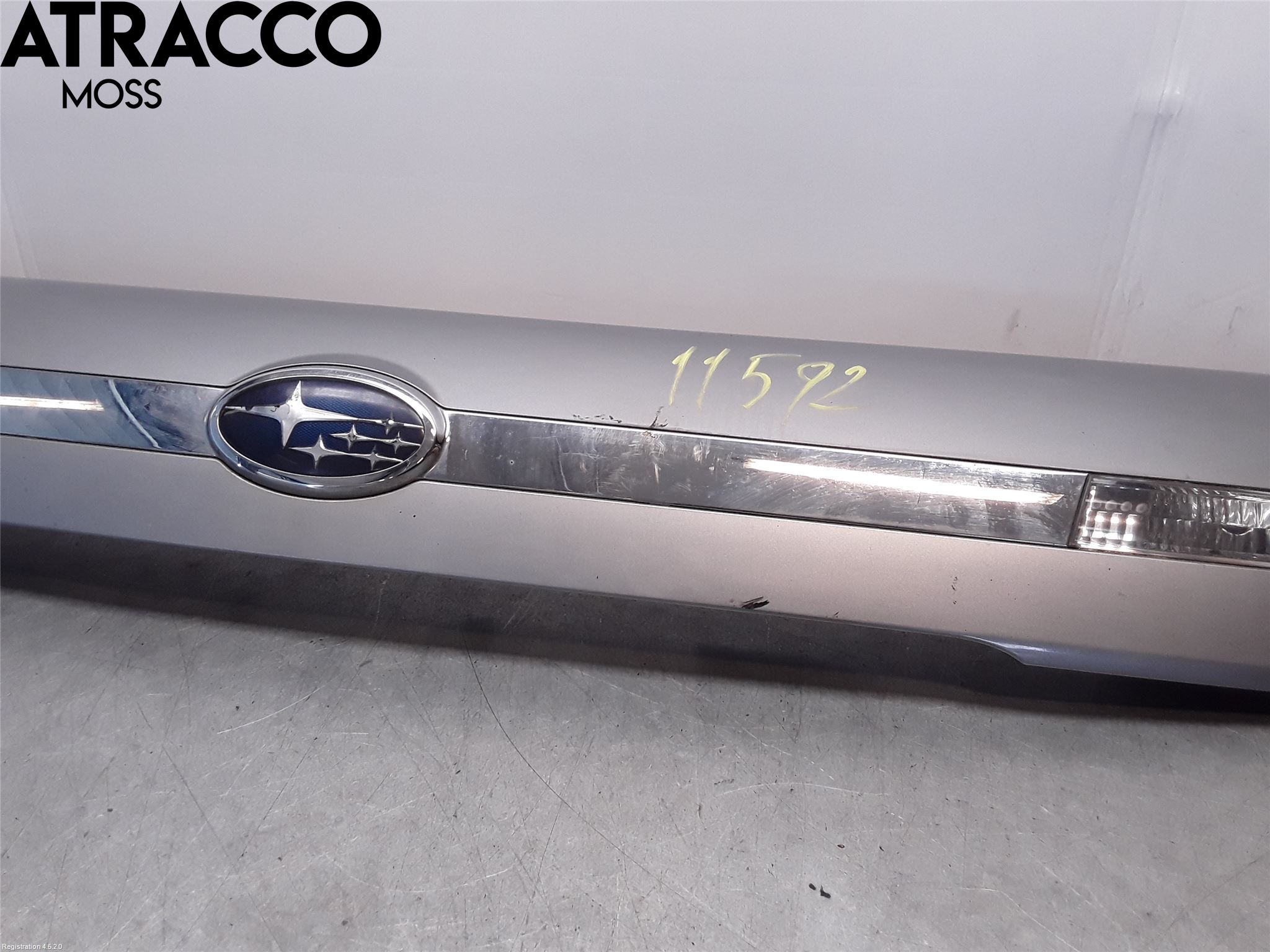 Subaru LEGACY    07-09 Stötfångardel Bak Mitt