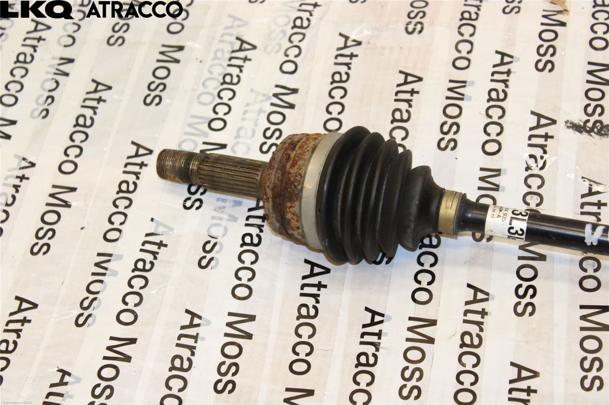 Toyota AYGO 15-21 Drivaxel Fram Vänster