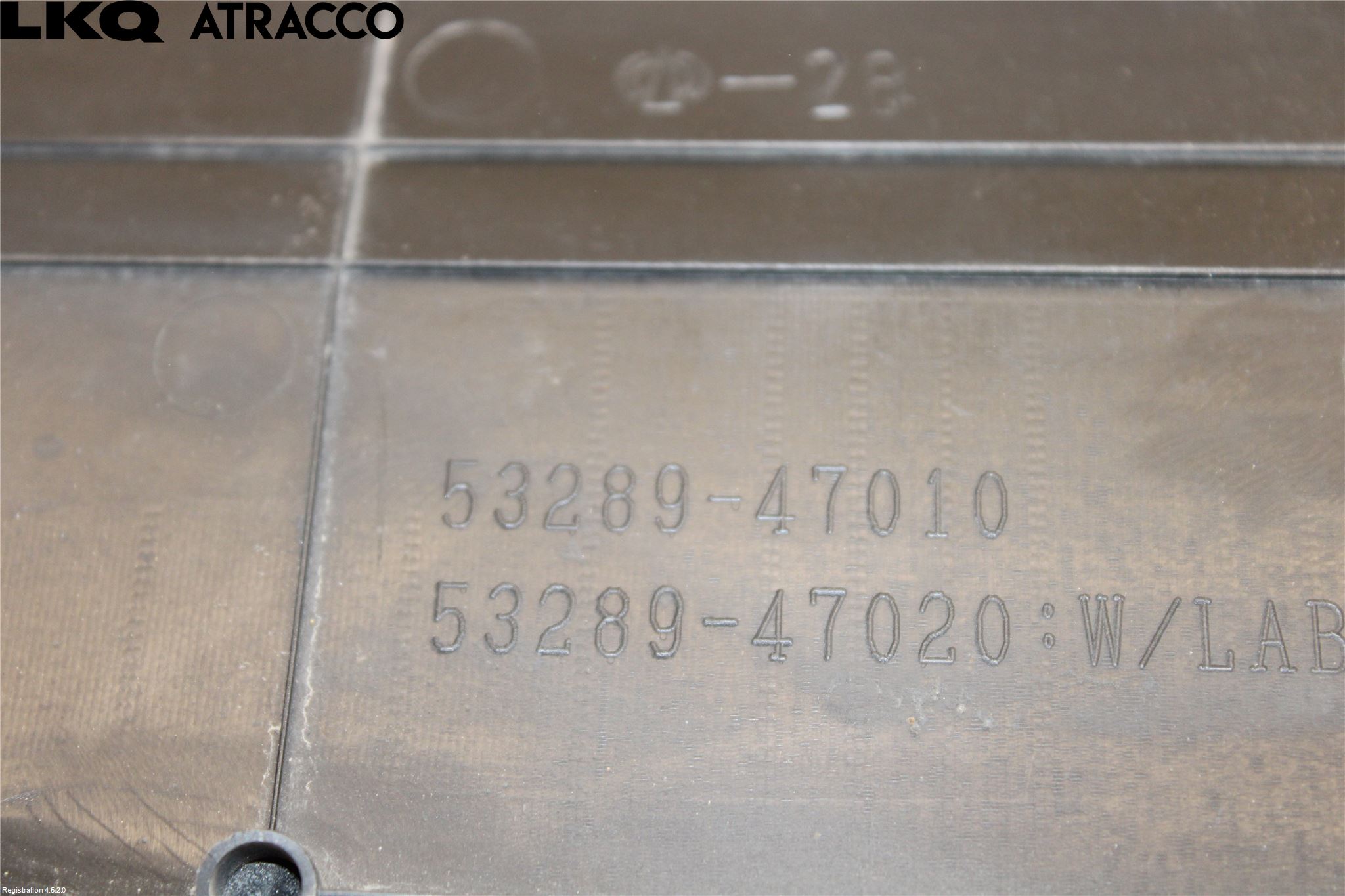 Toyota PRIUS NWH20 04-08 Täckplast Front