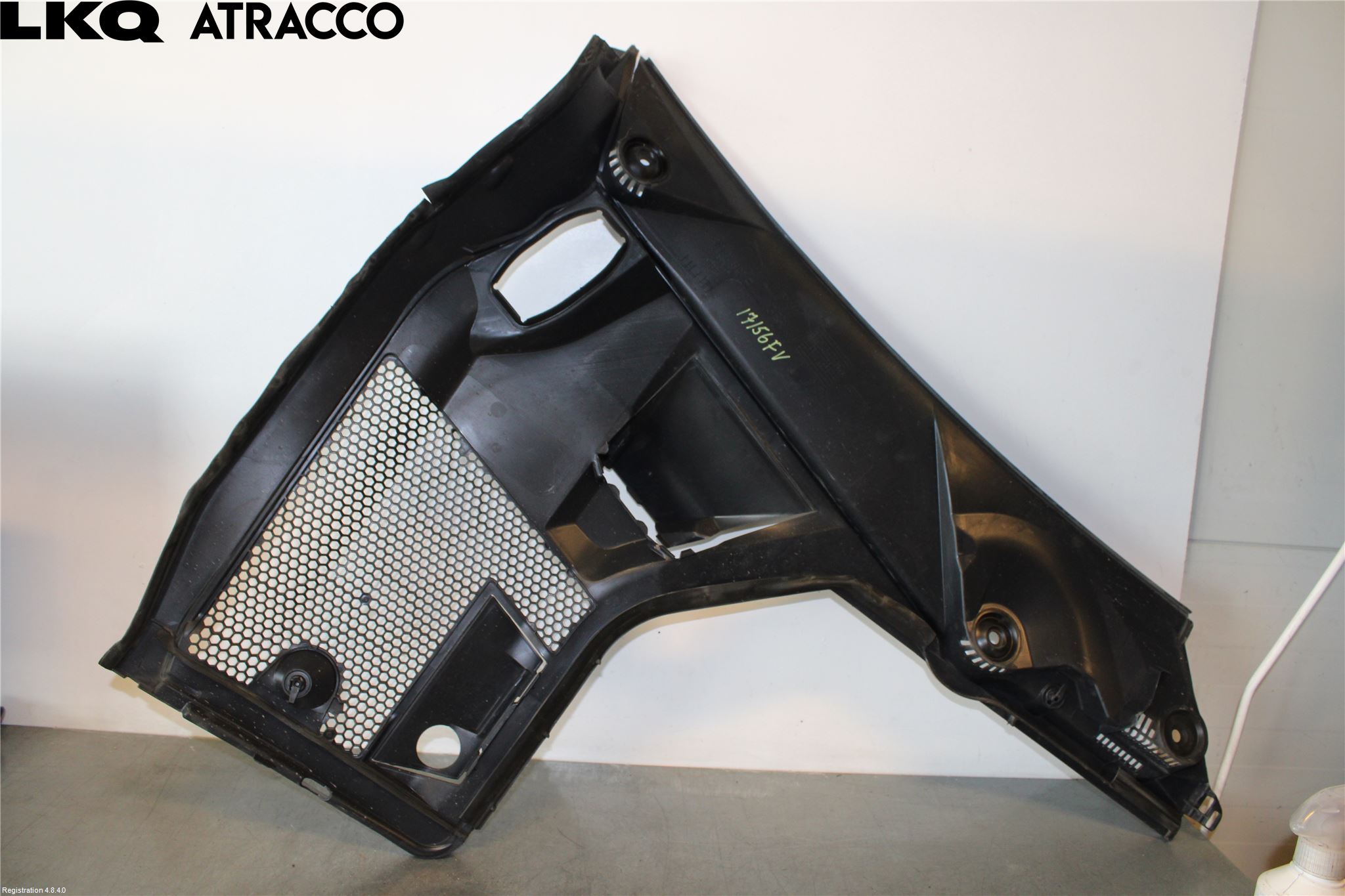 Mercedes-Benz MB C-KLASS (W205) 14-21 Torpedplåt-Torpedplast