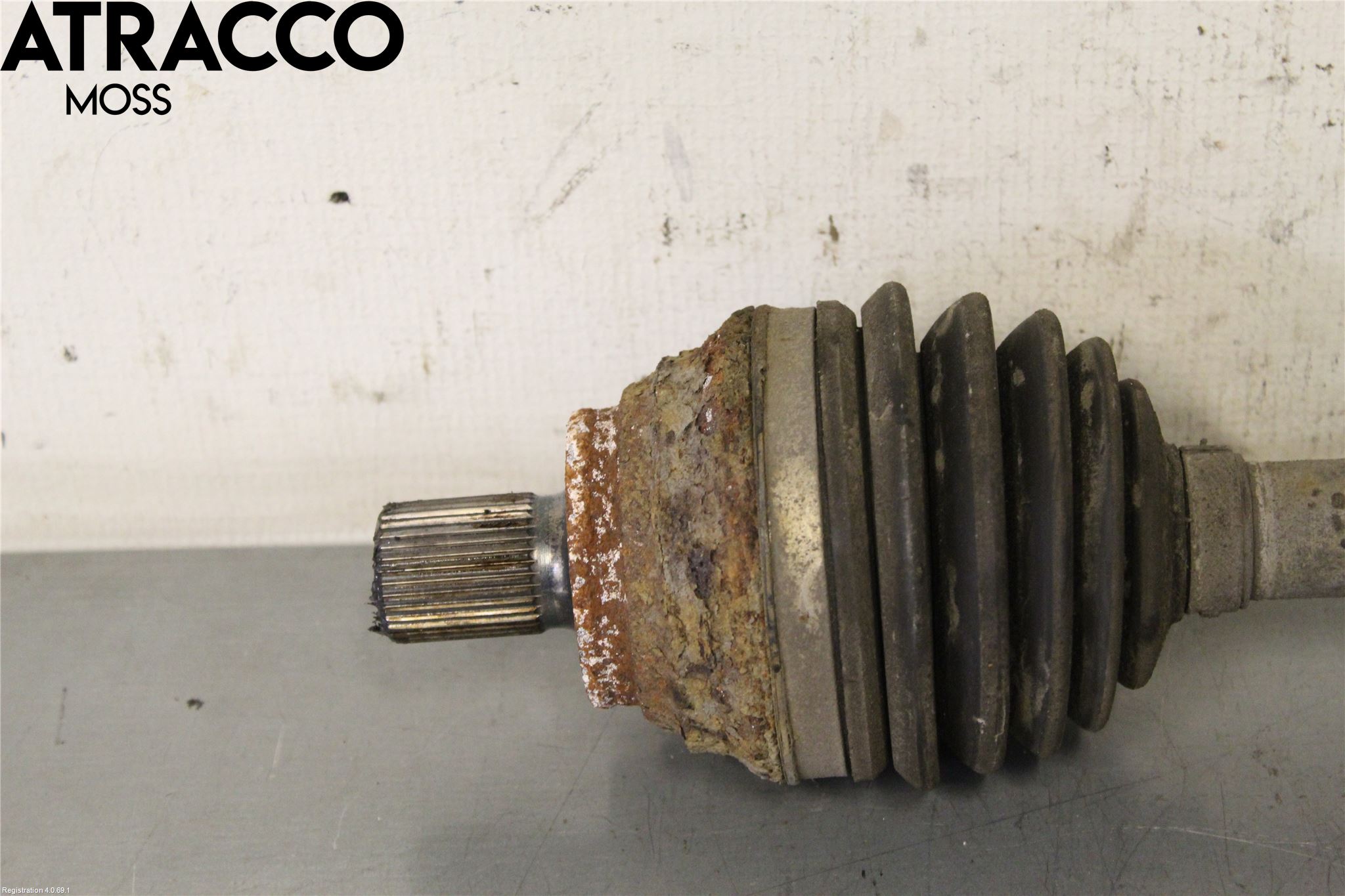 Volkswagen VW GOLF VI 09-13 Drivaxel Fram Vänster
