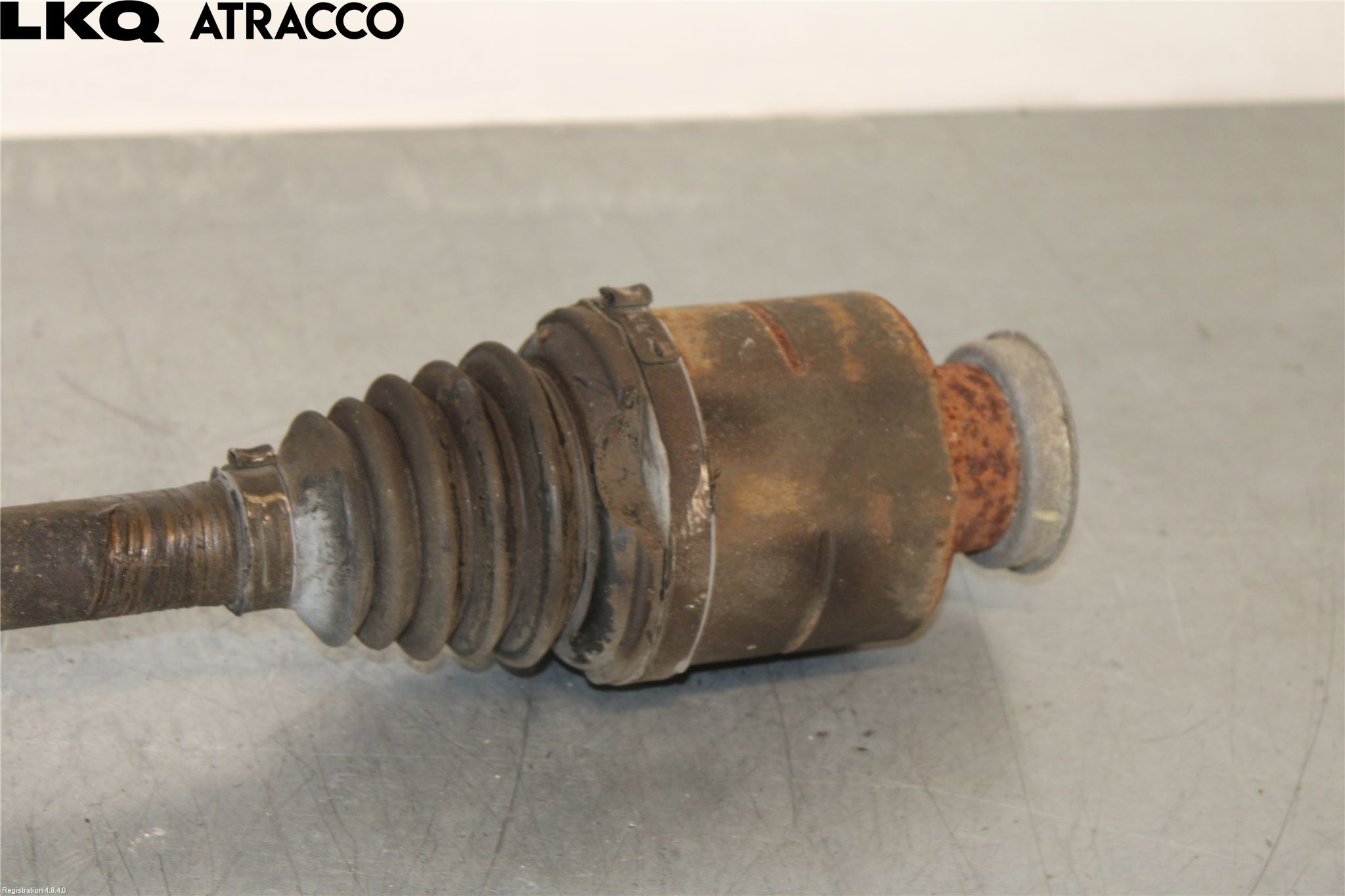 MG ZS EV 20- Drivaxel Fram Höger