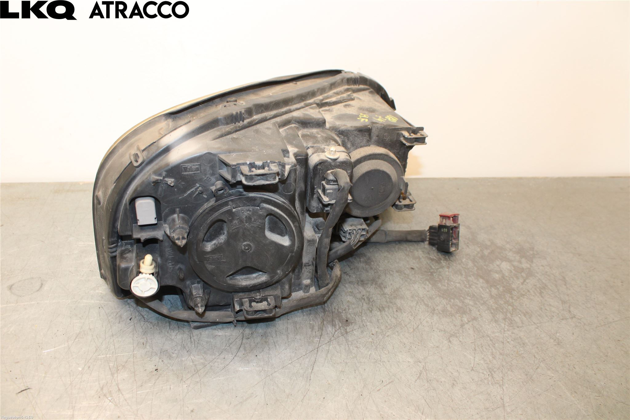 Volvo XC90 03-06 Strålkastare Höger