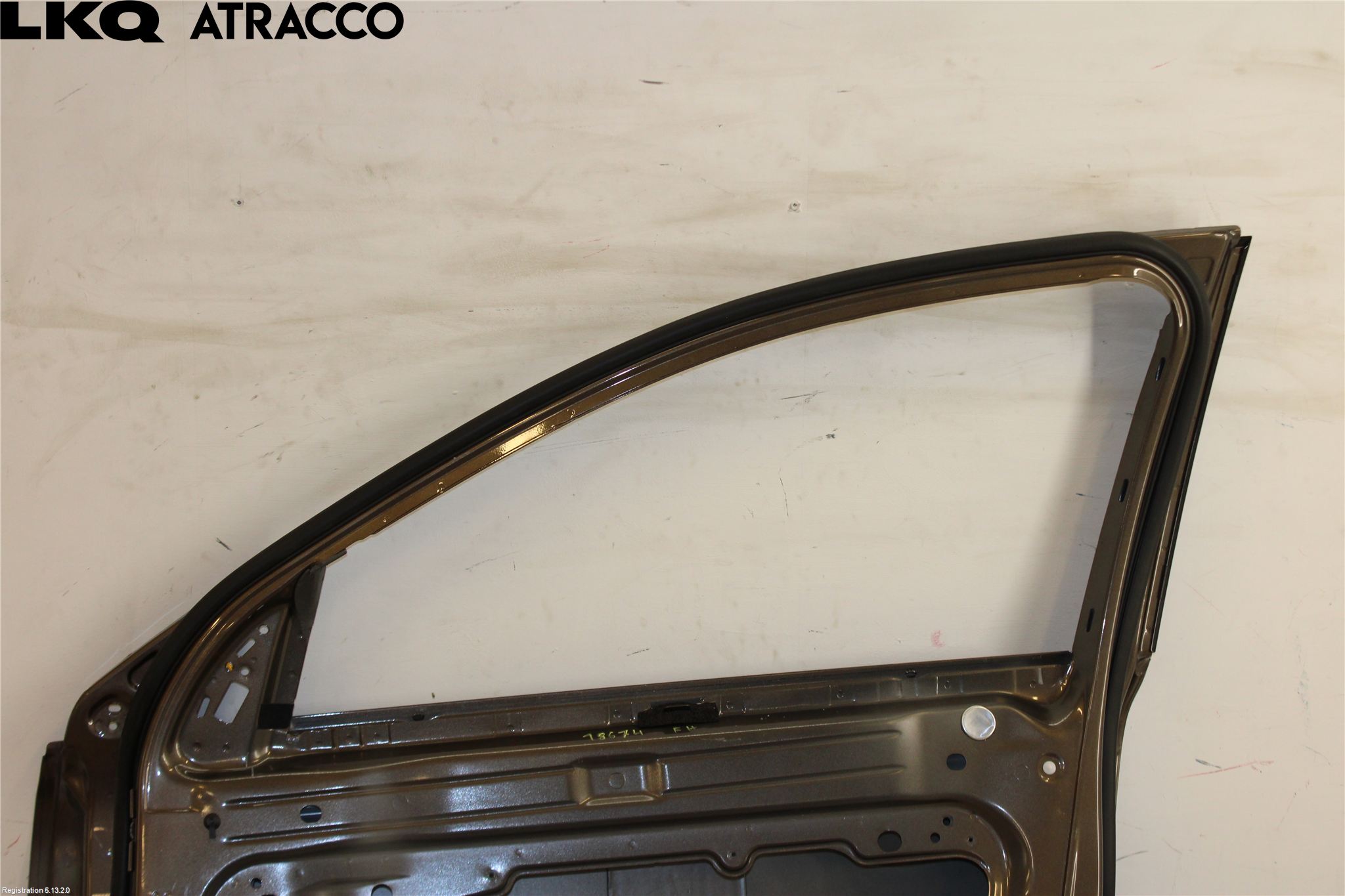 Volvo XC70 08-13 Dörr Fram Höger