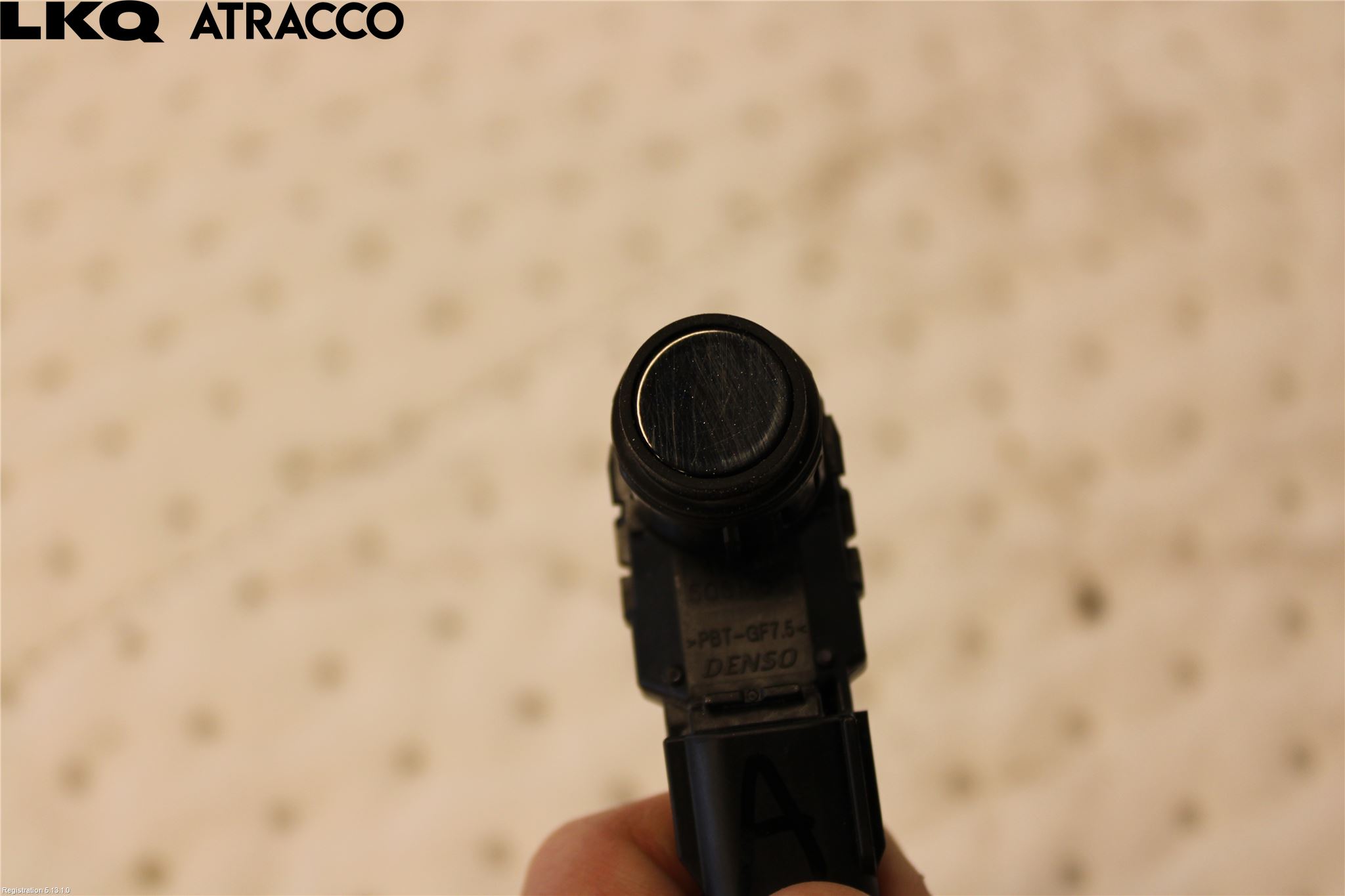 Toyota RAV4 19- Parkeringshjälp Backsensor