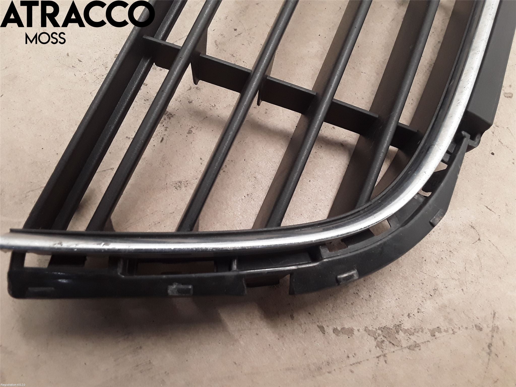 Volkswagen VW GOLF VI 09-13 Grill Komp