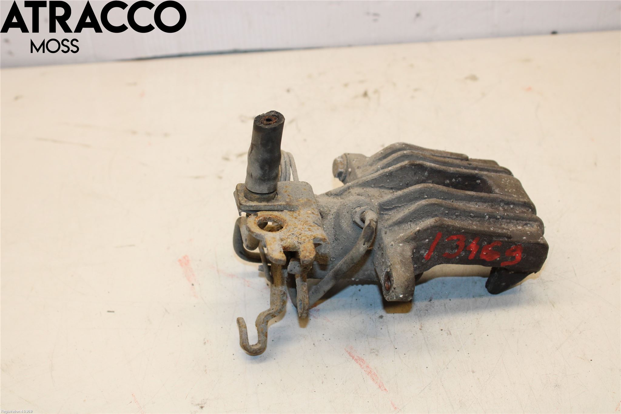 Volkswagen VW PASSAT 05-11 Bromsok Bak Vänster
