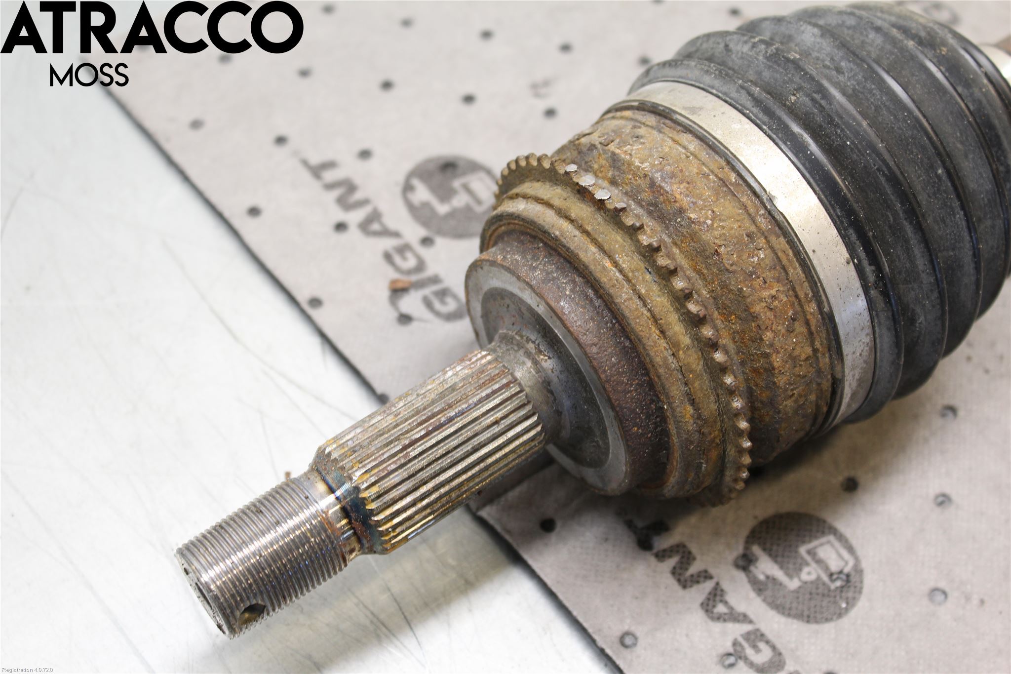 Mitsubishi PAJERO 06-15 Drivaxel Fram Höger