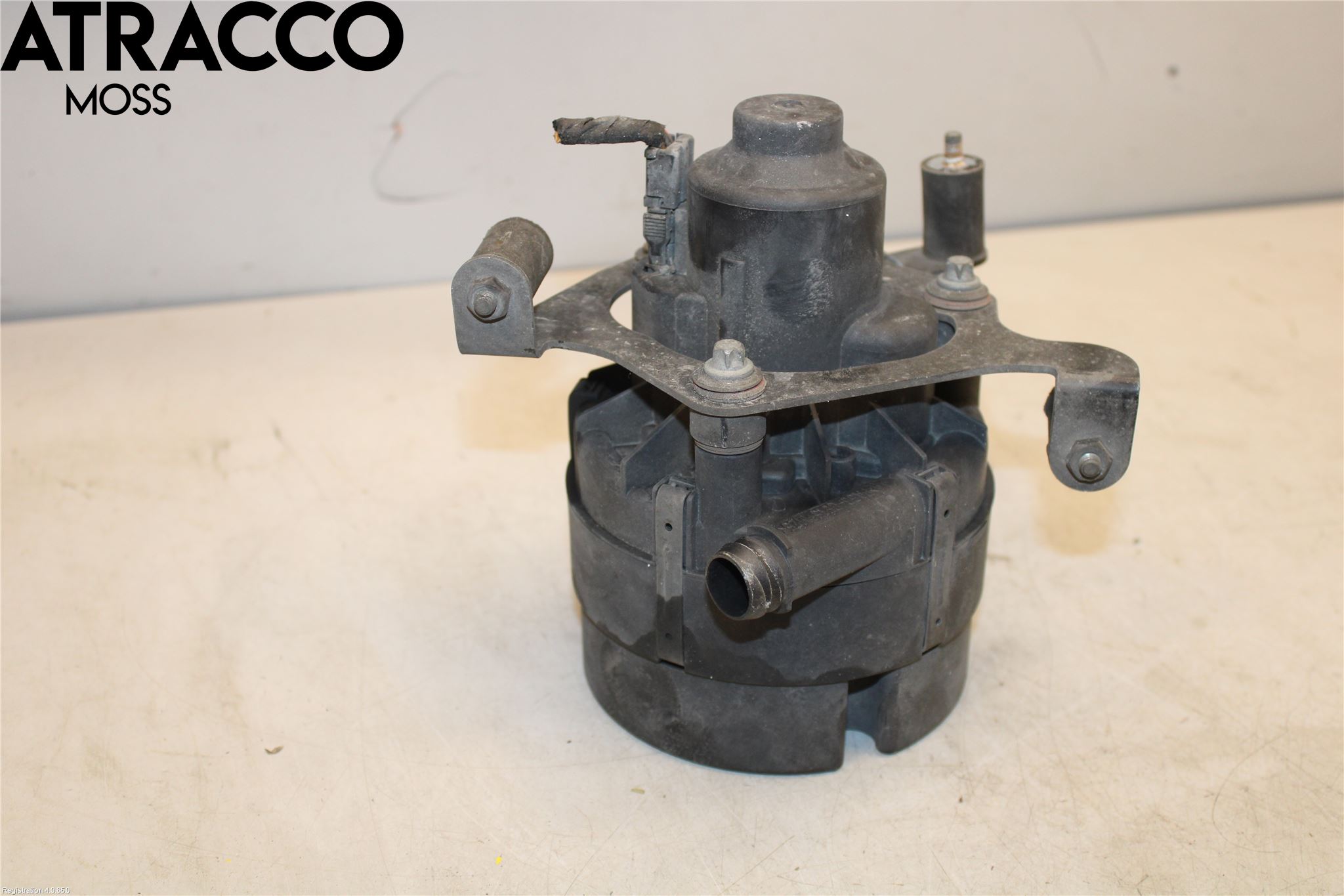 Mercedes-Benz MB E-KLASS (W211) 02-09 Luftpump-Avgasrening