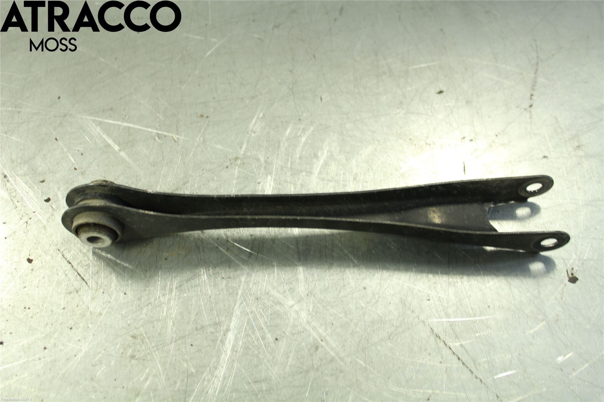 BMW 3 F30/F31/F80 12-19 Bärarm Bak Vä-Hö