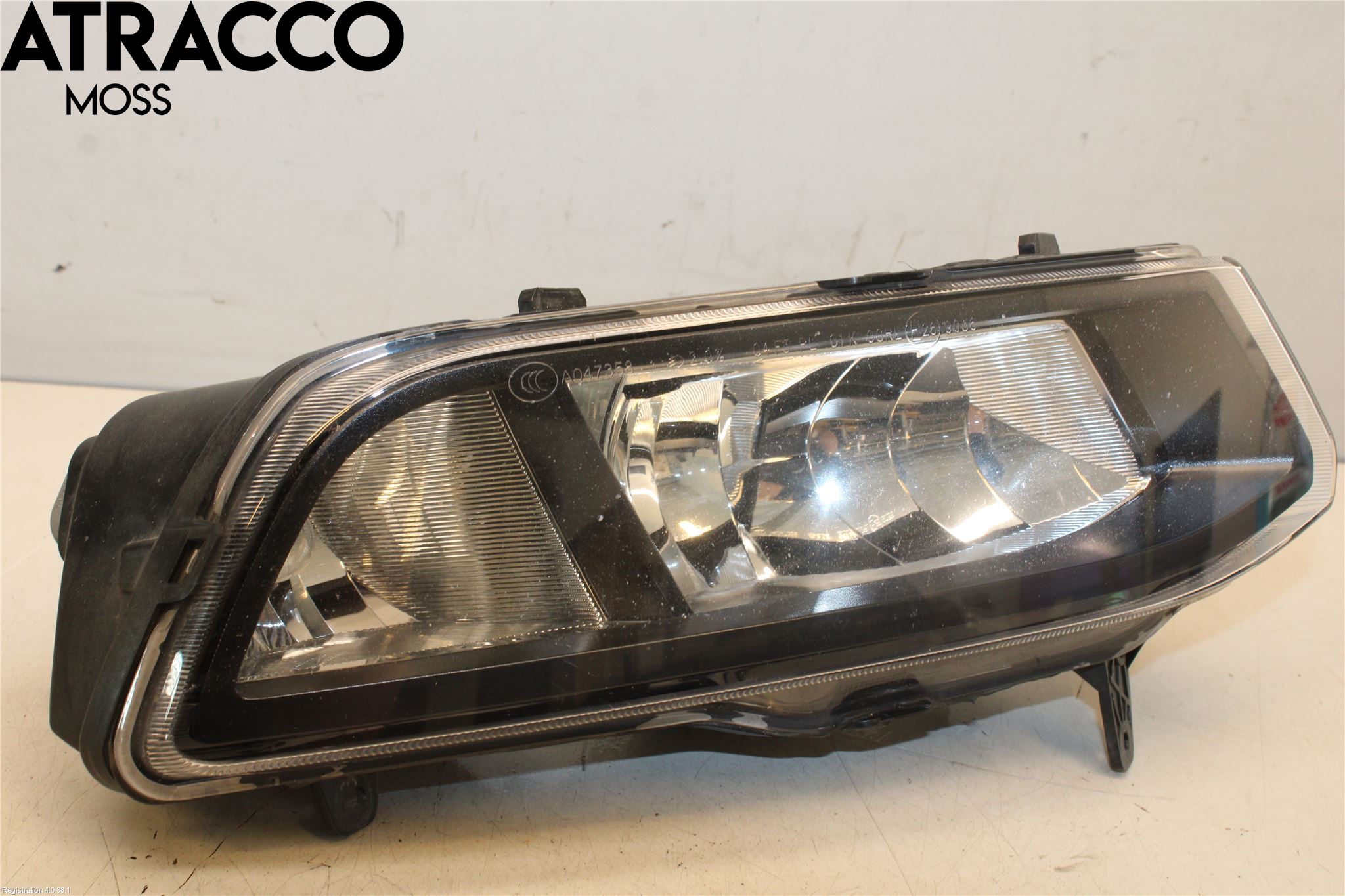 Volkswagen VW POLO 10-17 Dimljus-Varselljus Fram