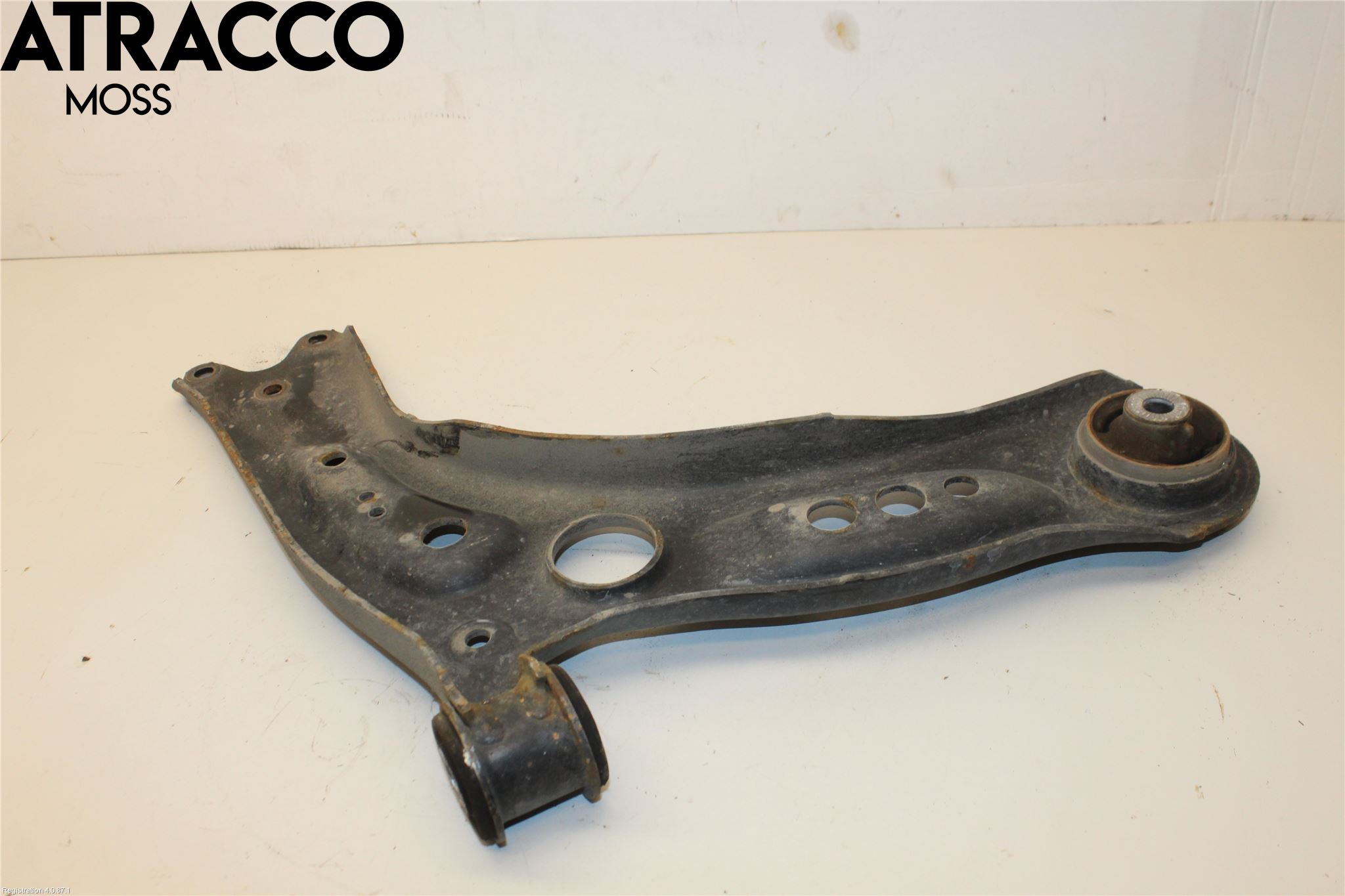 Audi A3/S3 05-13 Bärarm Fram Undre Vä