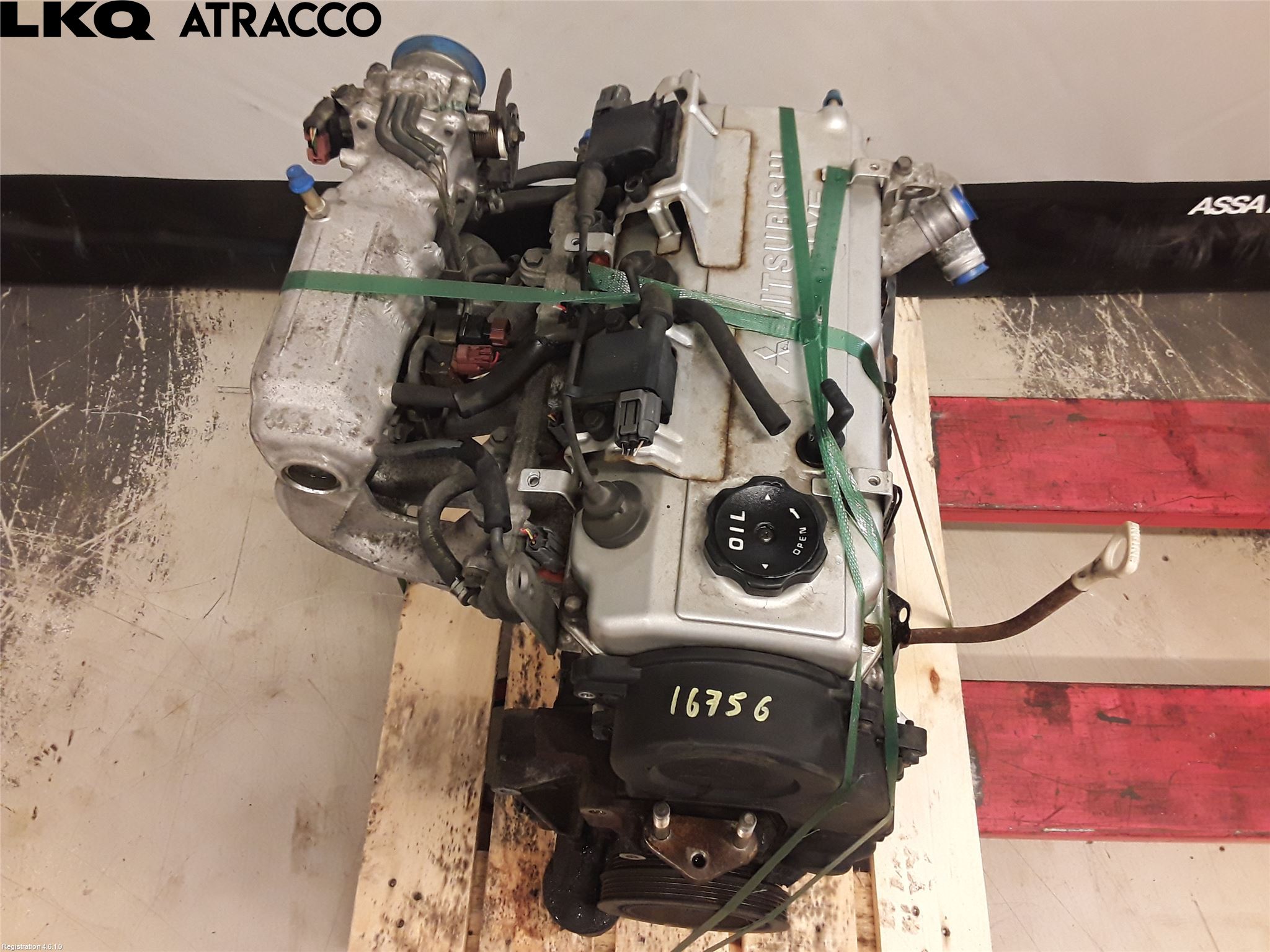 Mitsubishi CARISMA 96-99 Motor Bensin