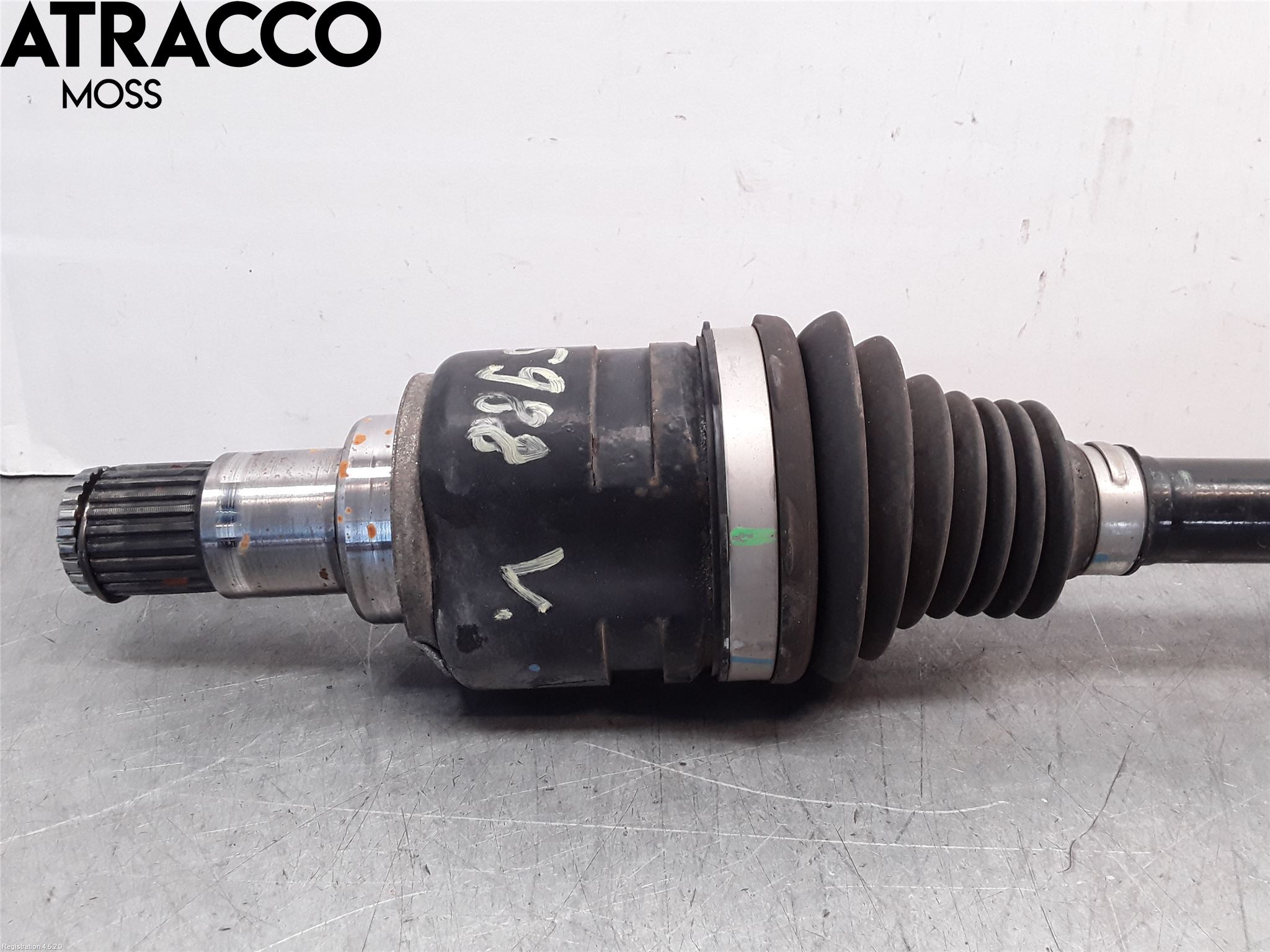 Toyota COROLLA 19- Drivaxel Fram Vänster