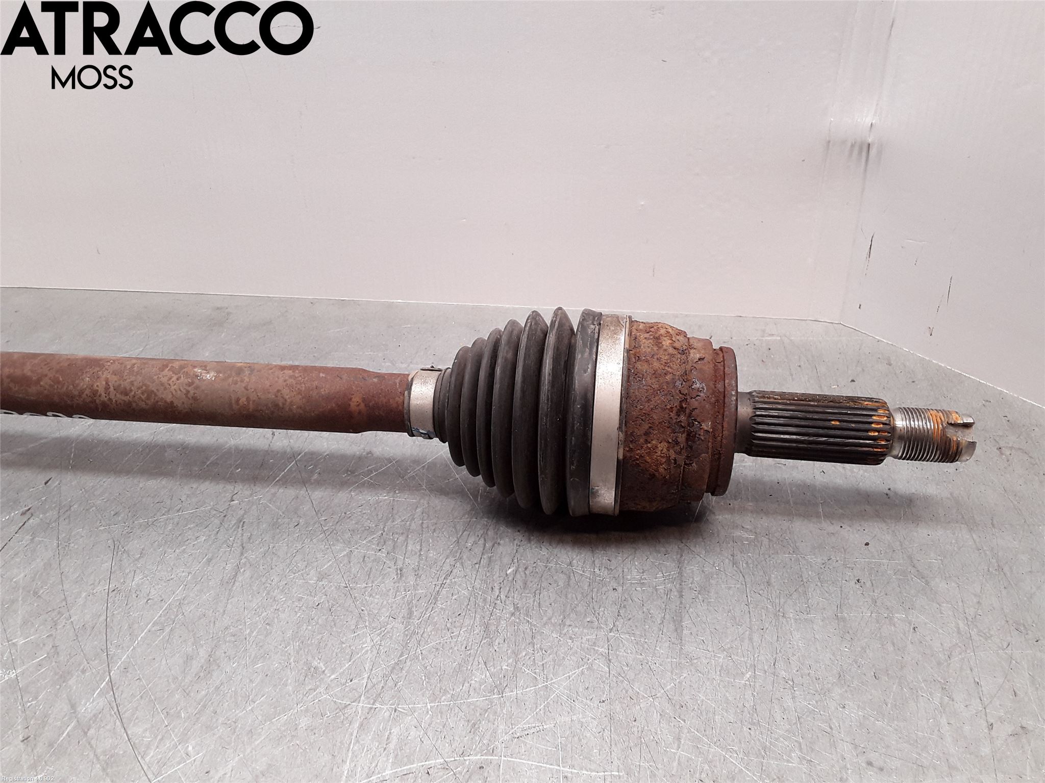 Hyundai IONIQ AE 17-22 Drivaxel Fram Höger