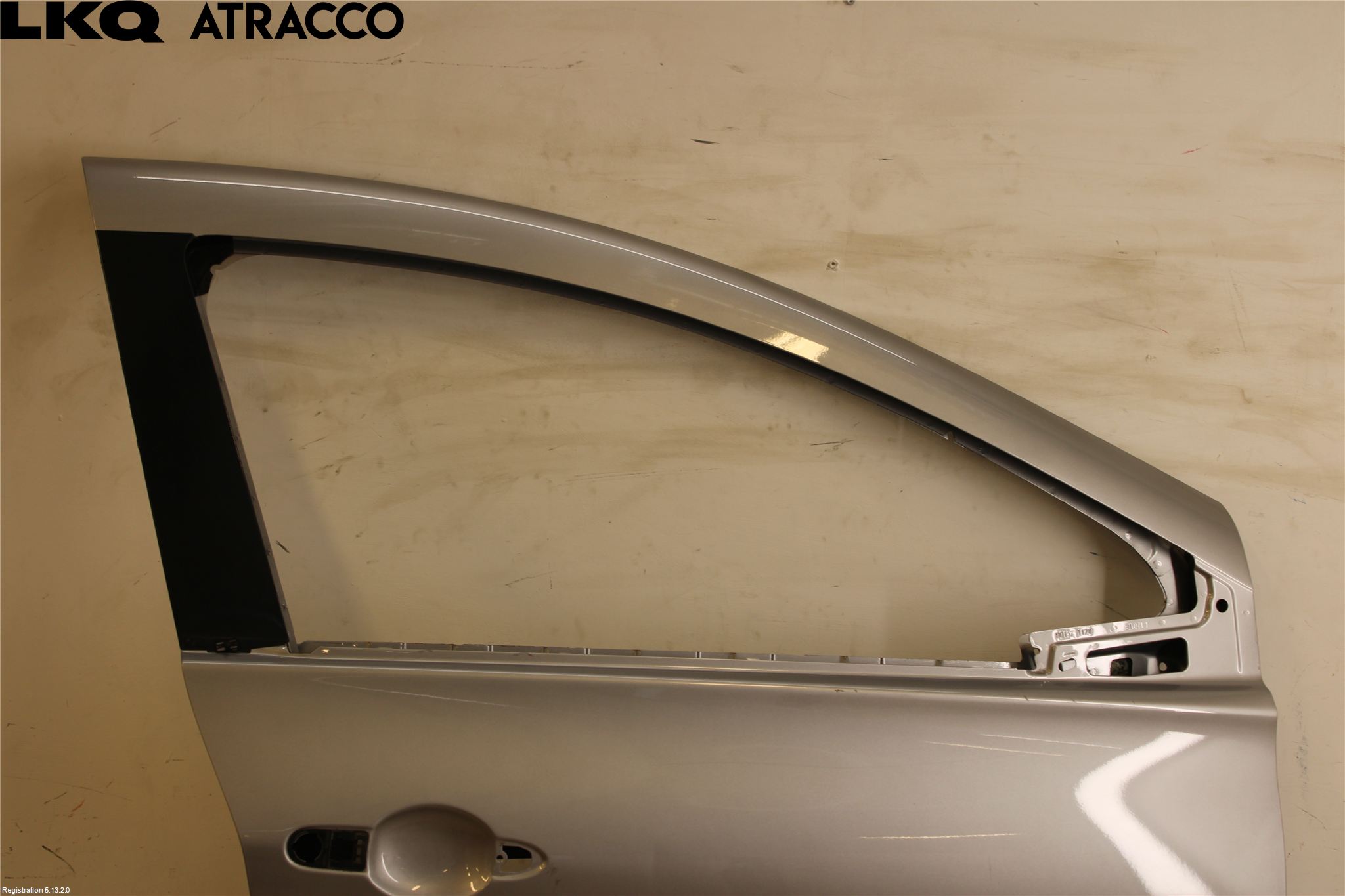 Renault ZOE/E-TECH 13- Dörr Fram Höger