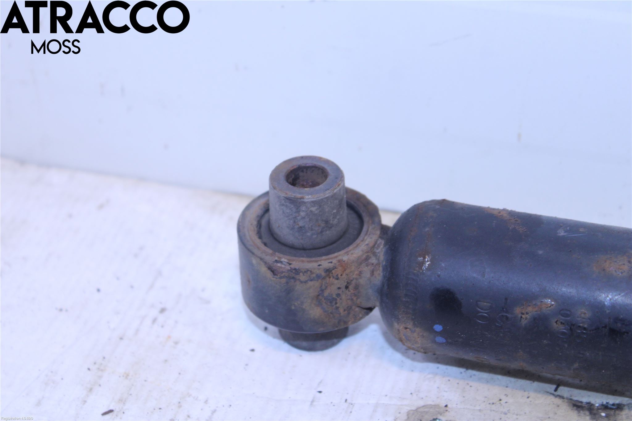 Toyota AURIS 13-19 Stötdämpare Bak