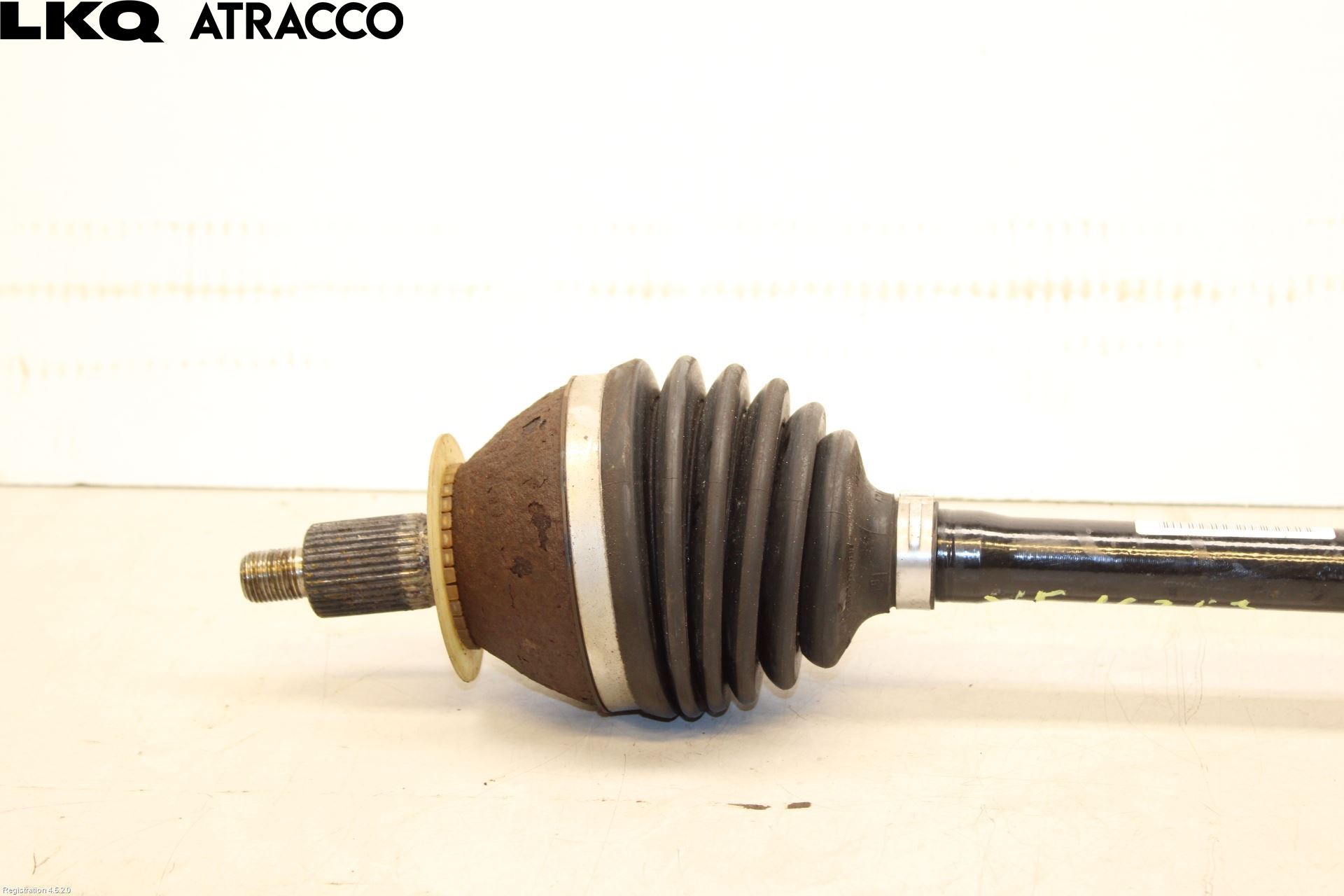 Volkswagen VW POLO VI 18->> Drivaxel Fram Vänster