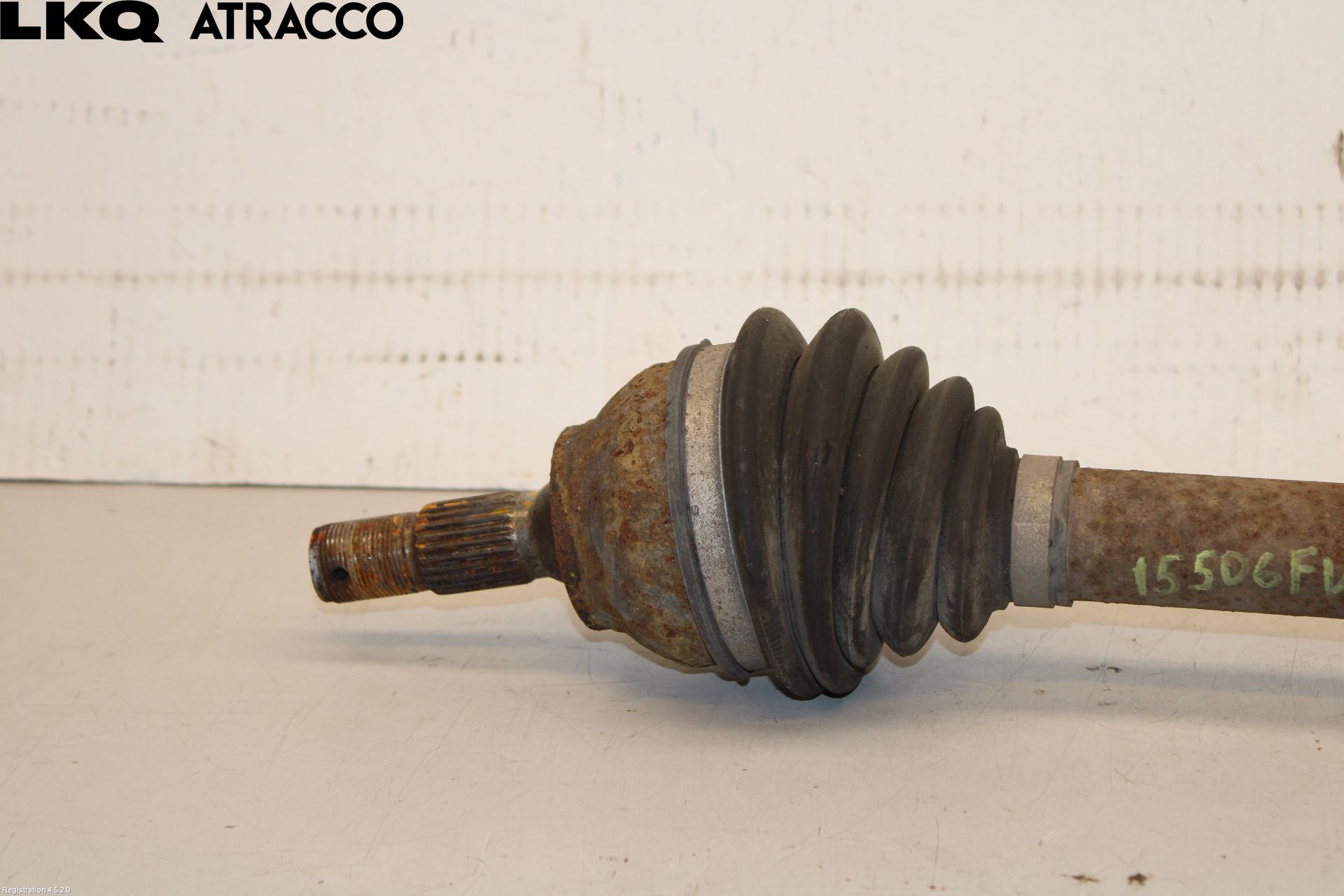 Peugeot 3008 09-16 Drivaxel Fram Vänster